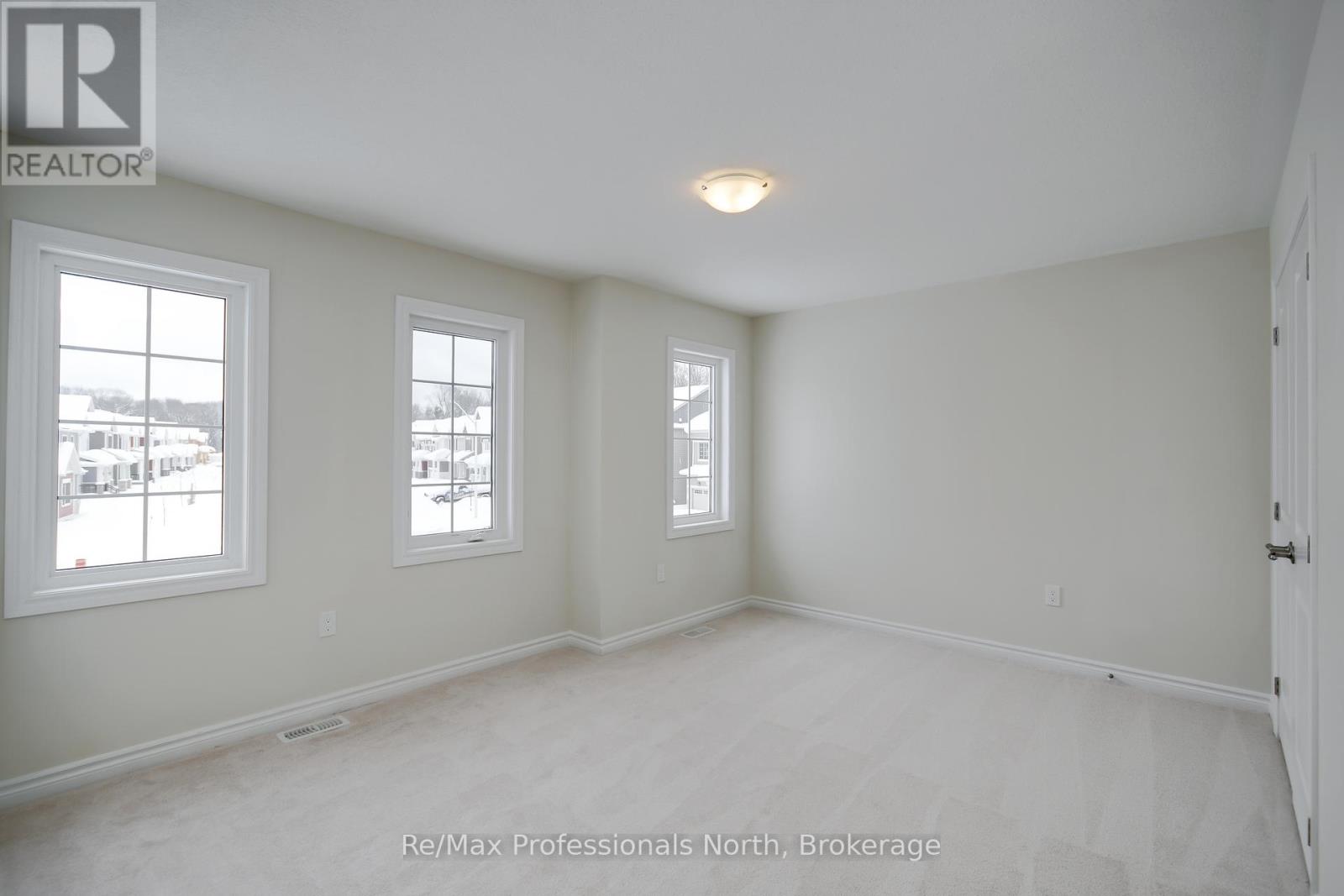 365 Beechwood Forest Lane, Gravenhurst, Ontario  P1P 0H8 - Photo 25 - X11931992