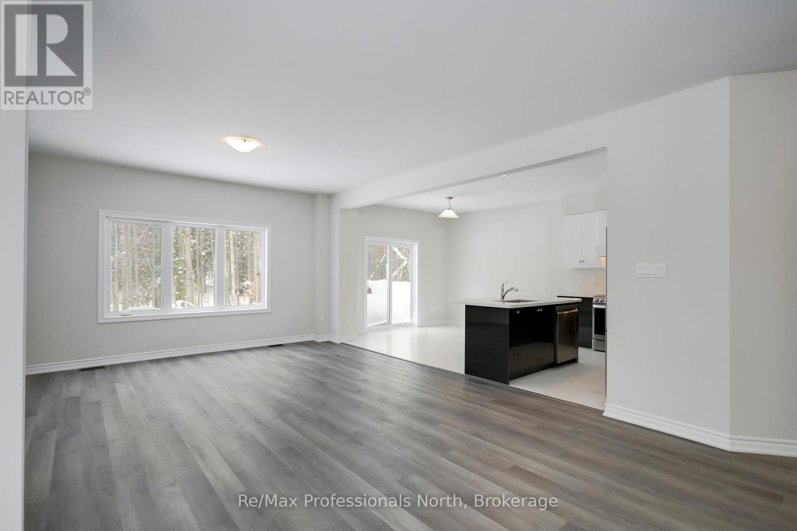 365 Beechwood Forest Lane, Gravenhurst, Ontario  P1P 0H8 - Photo 9 - X11931992