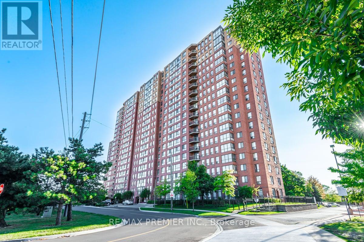 Property at 1114 - 330 MCCOWAN ROAD image 1