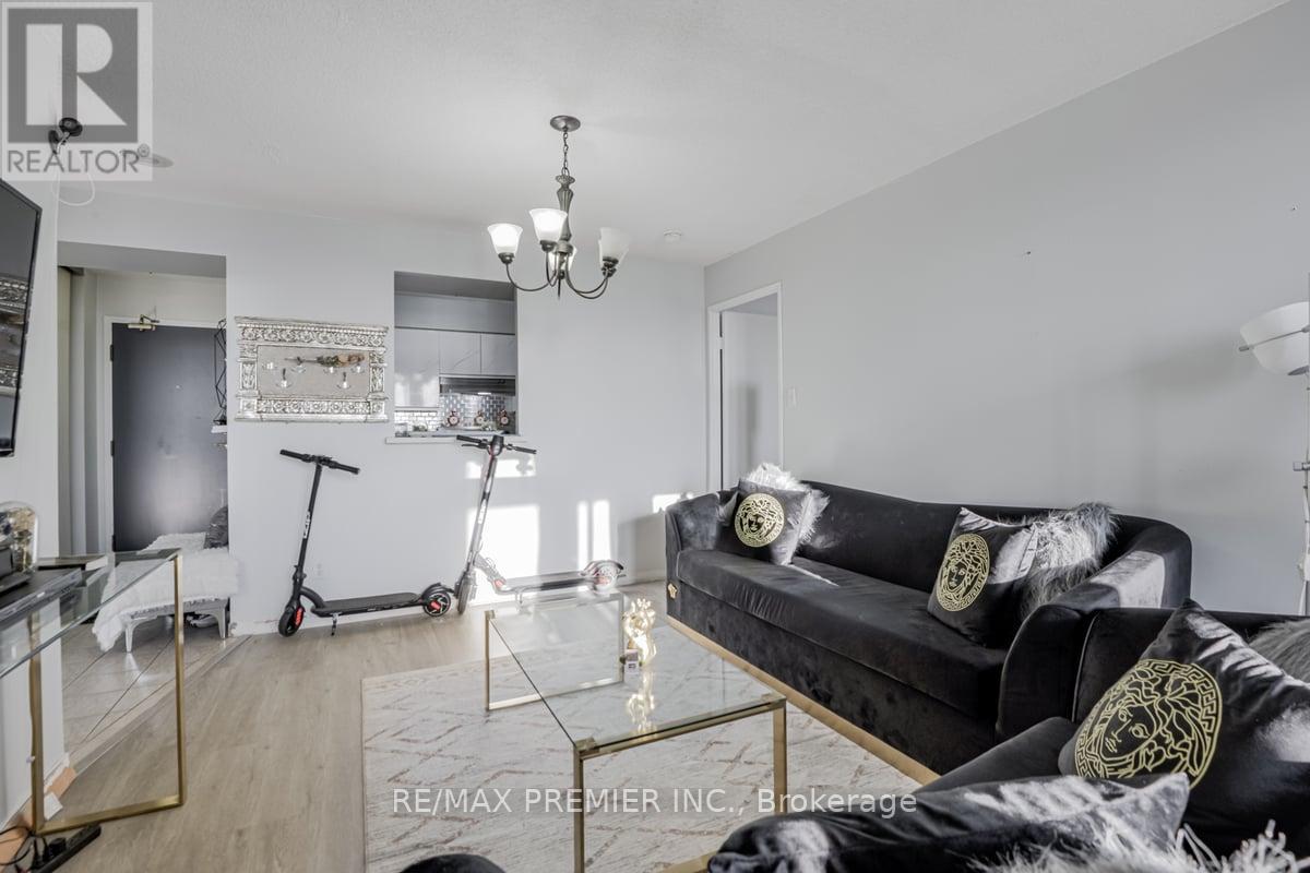 1114 - 330 Mccowan Road, Toronto, Ontario  M1J 3N3 - Photo 10 - E11932100