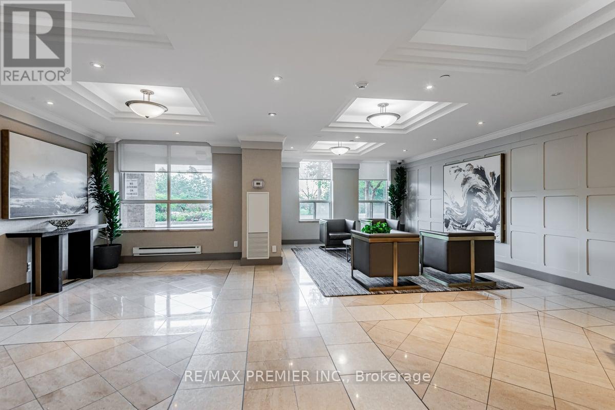 Property at 1114 - 330 MCCOWAN ROAD image 3