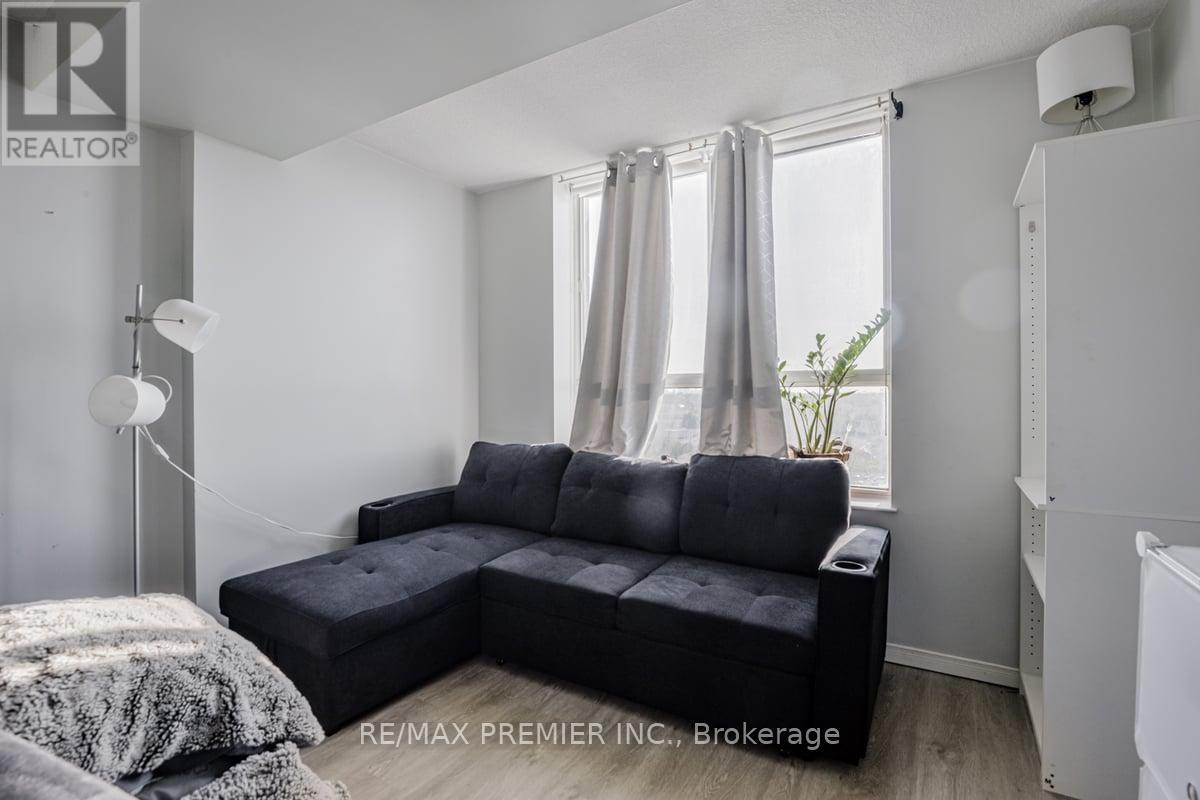 1114 - 330 Mccowan Road, Toronto, Ontario  M1J 3N3 - Photo 8 - E11932100
