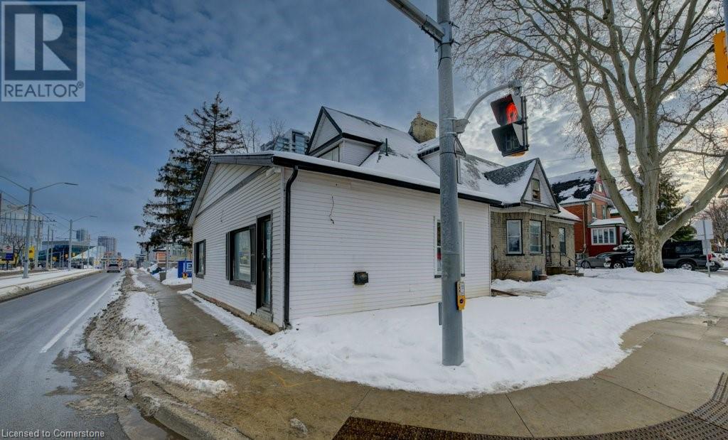 5 Agnes Street, Kitchener, Ontario  N2G 2E7 - Photo 11 - 40687065