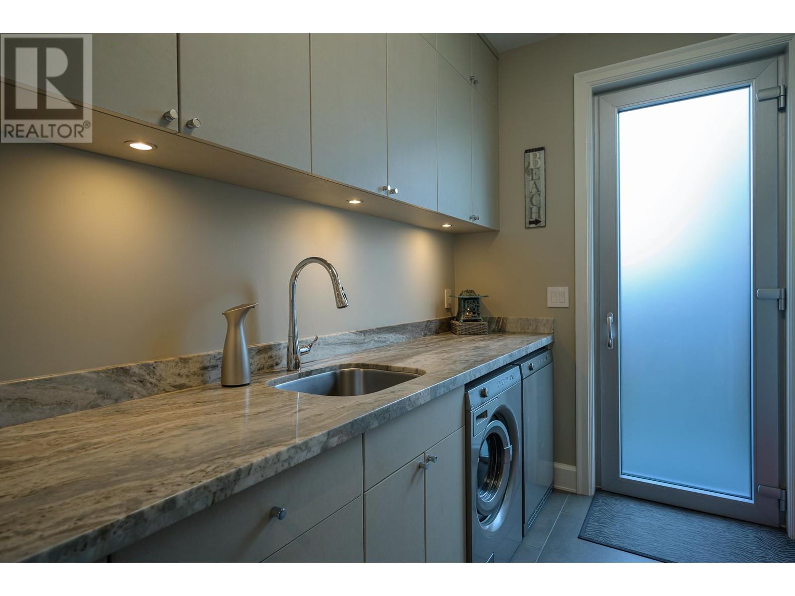 271 Centennial Parkway, Delta, British Columbia  V4L 1K6 - Photo 37 - R2957615