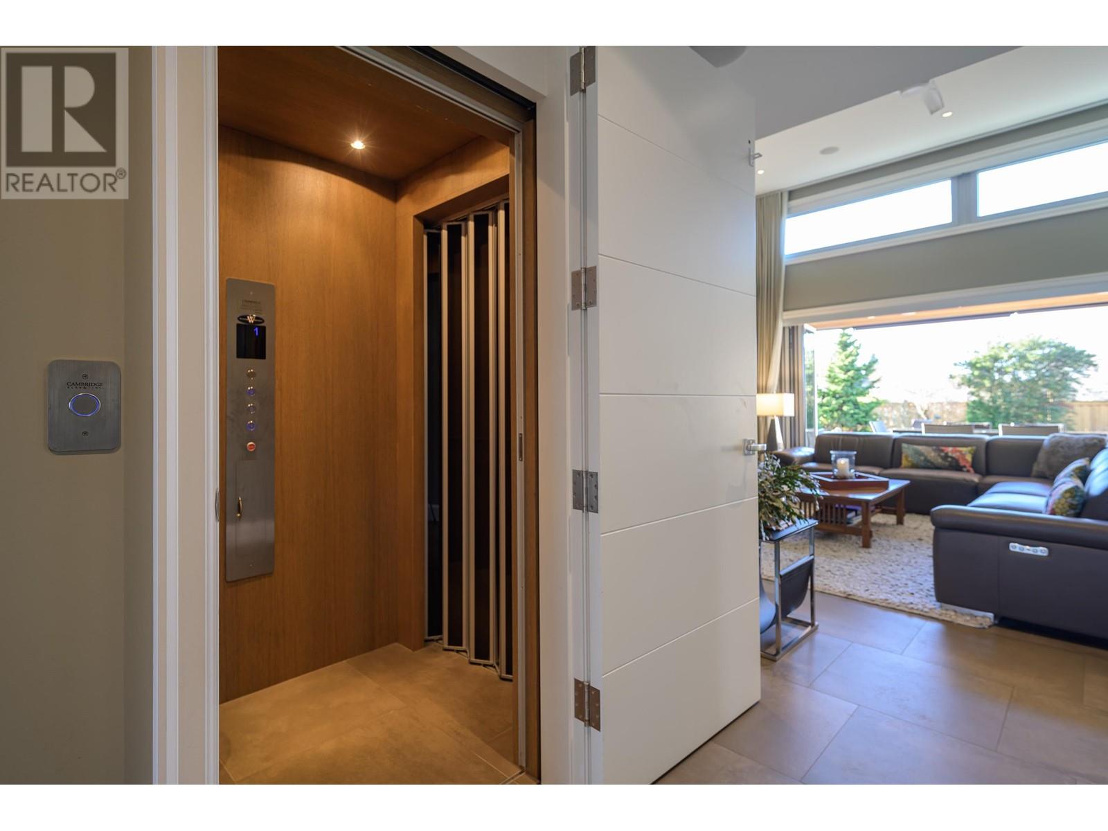 271 Centennial Parkway, Delta, British Columbia  V4L 1K6 - Photo 19 - R2957615