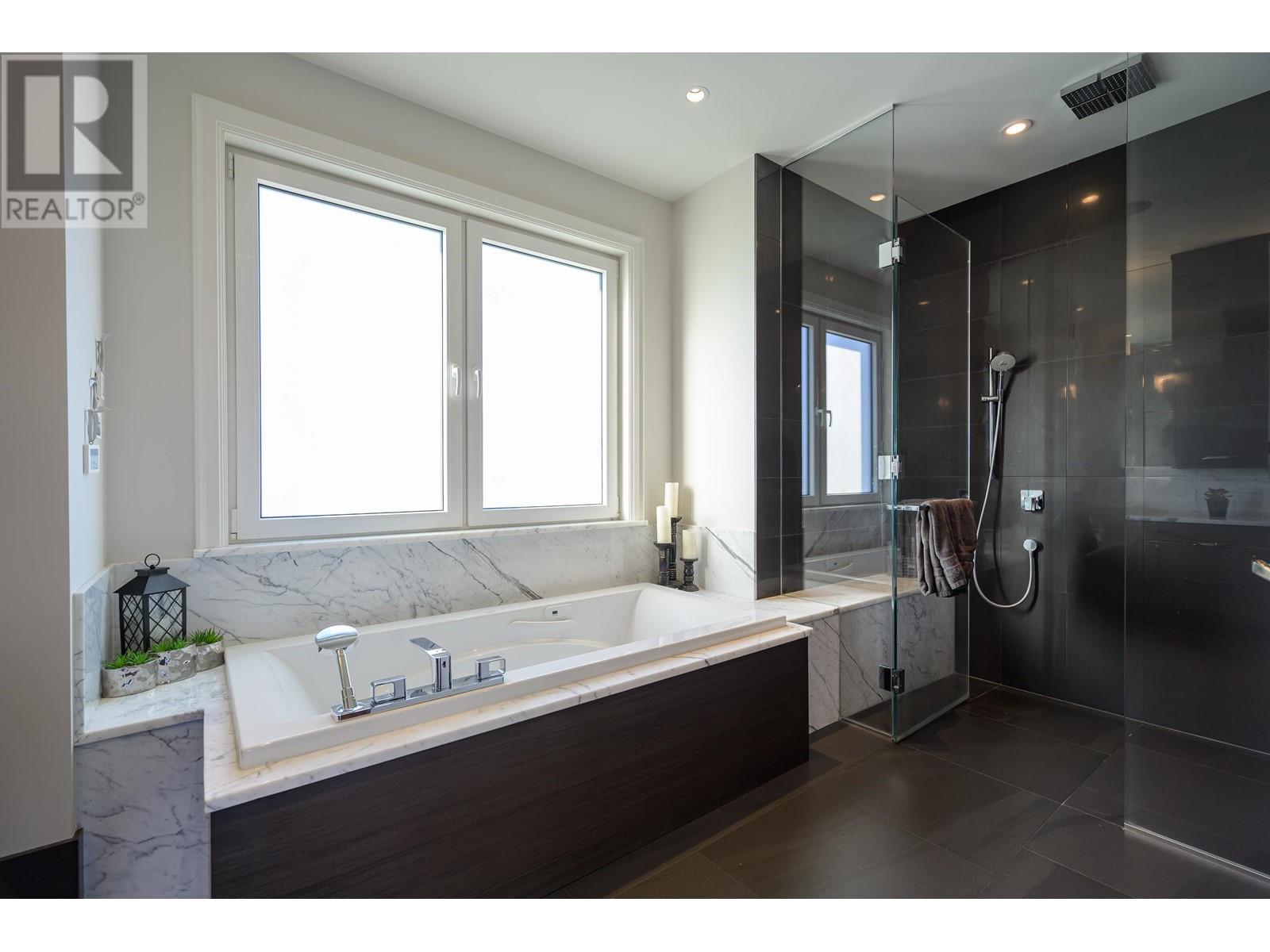 271 Centennial Parkway, Delta, British Columbia  V4L 1K6 - Photo 32 - R2957615