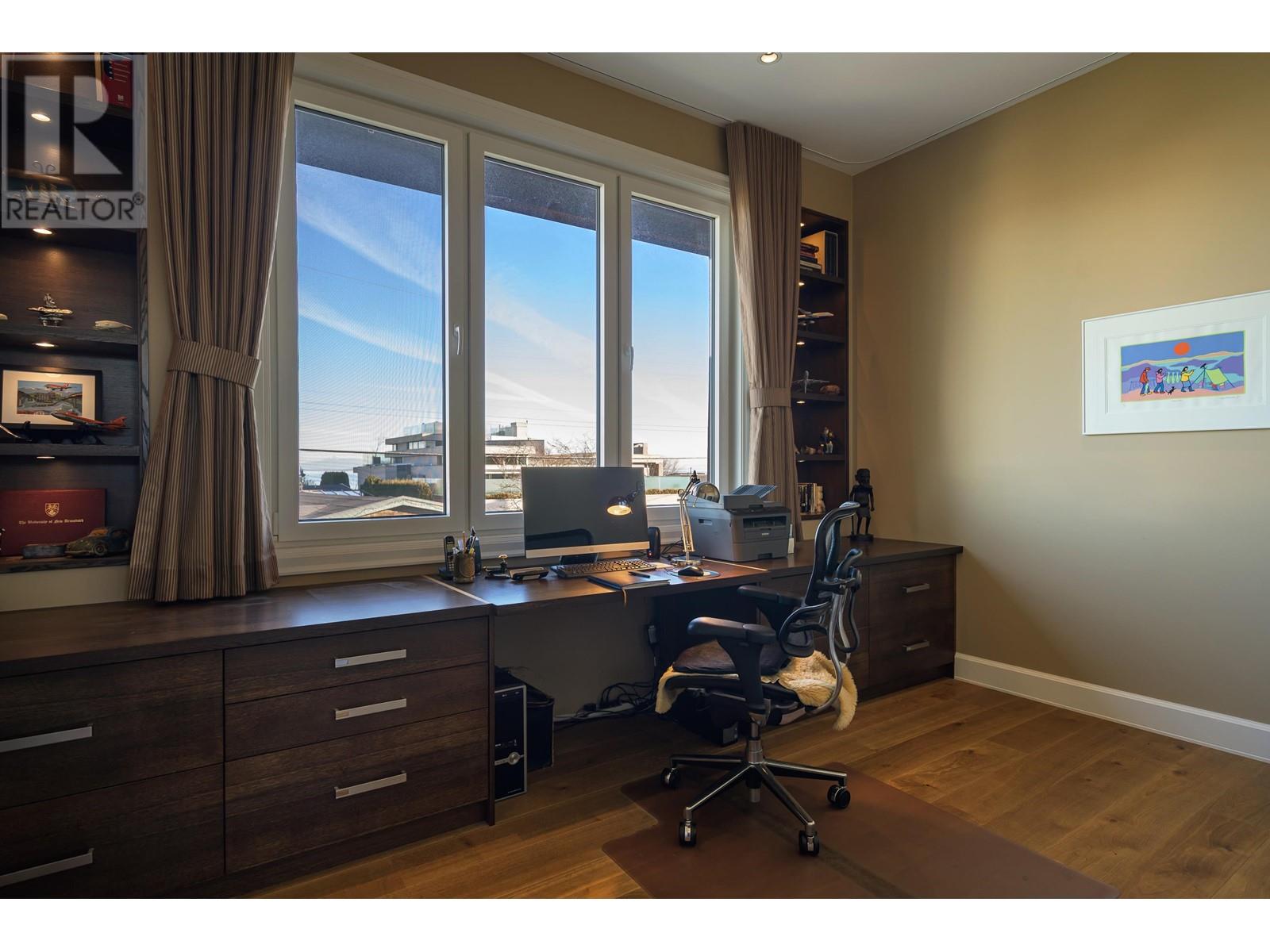 271 Centennial Parkway, Delta, British Columbia  V4L 1K6 - Photo 35 - R2957615