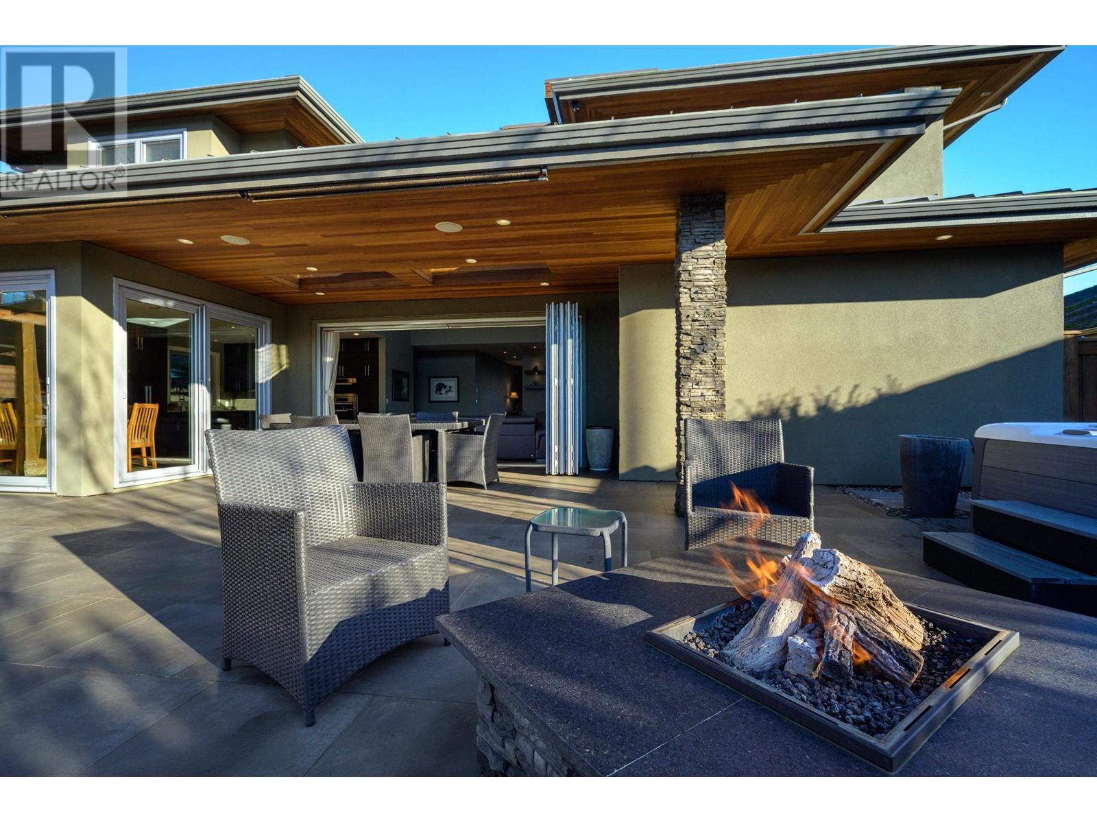 271 Centennial Parkway, Delta, British Columbia  V4L 1K6 - Photo 13 - R2957615