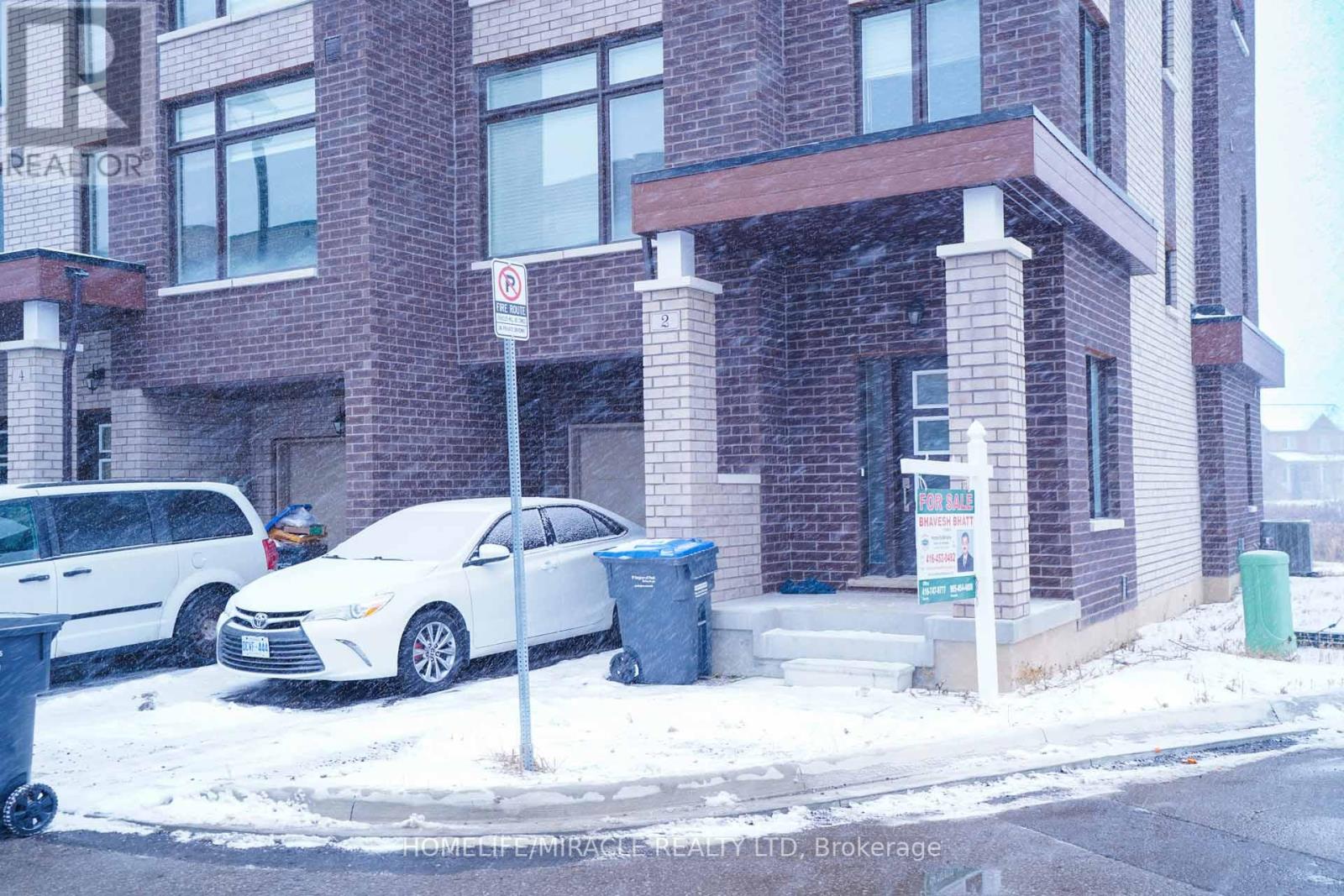 Property at 2 QUEENPOST DRIVE image 3