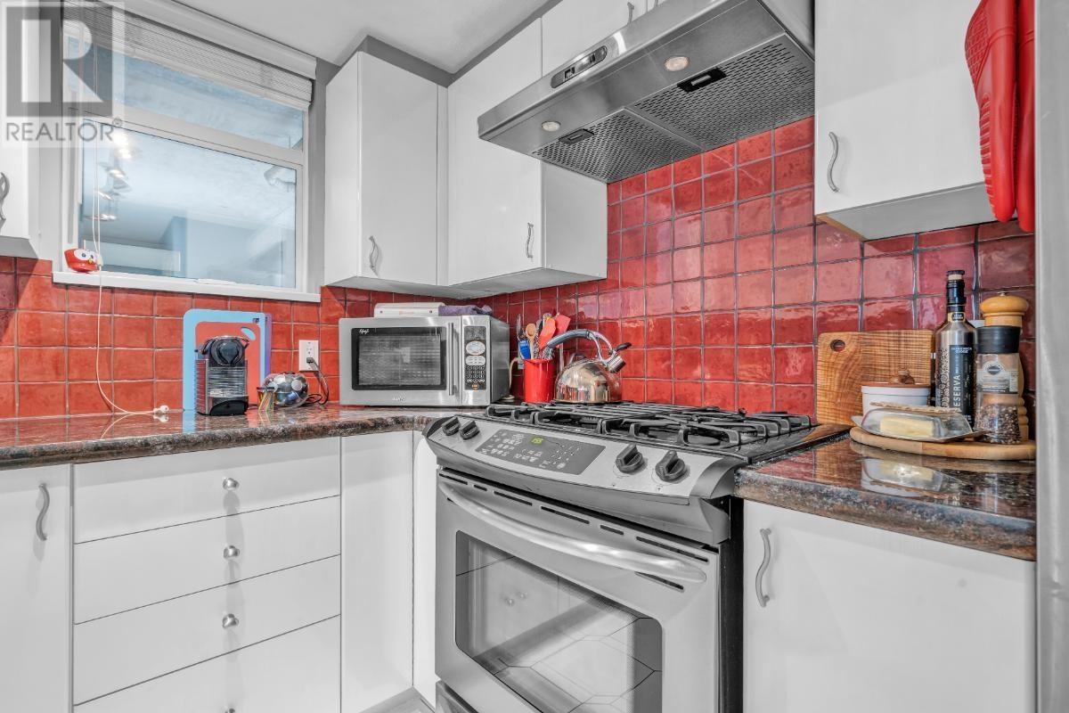 308 1630 W 1st Avenue, Vancouver, British Columbia  V6J 1G1 - Photo 10 - R2957817