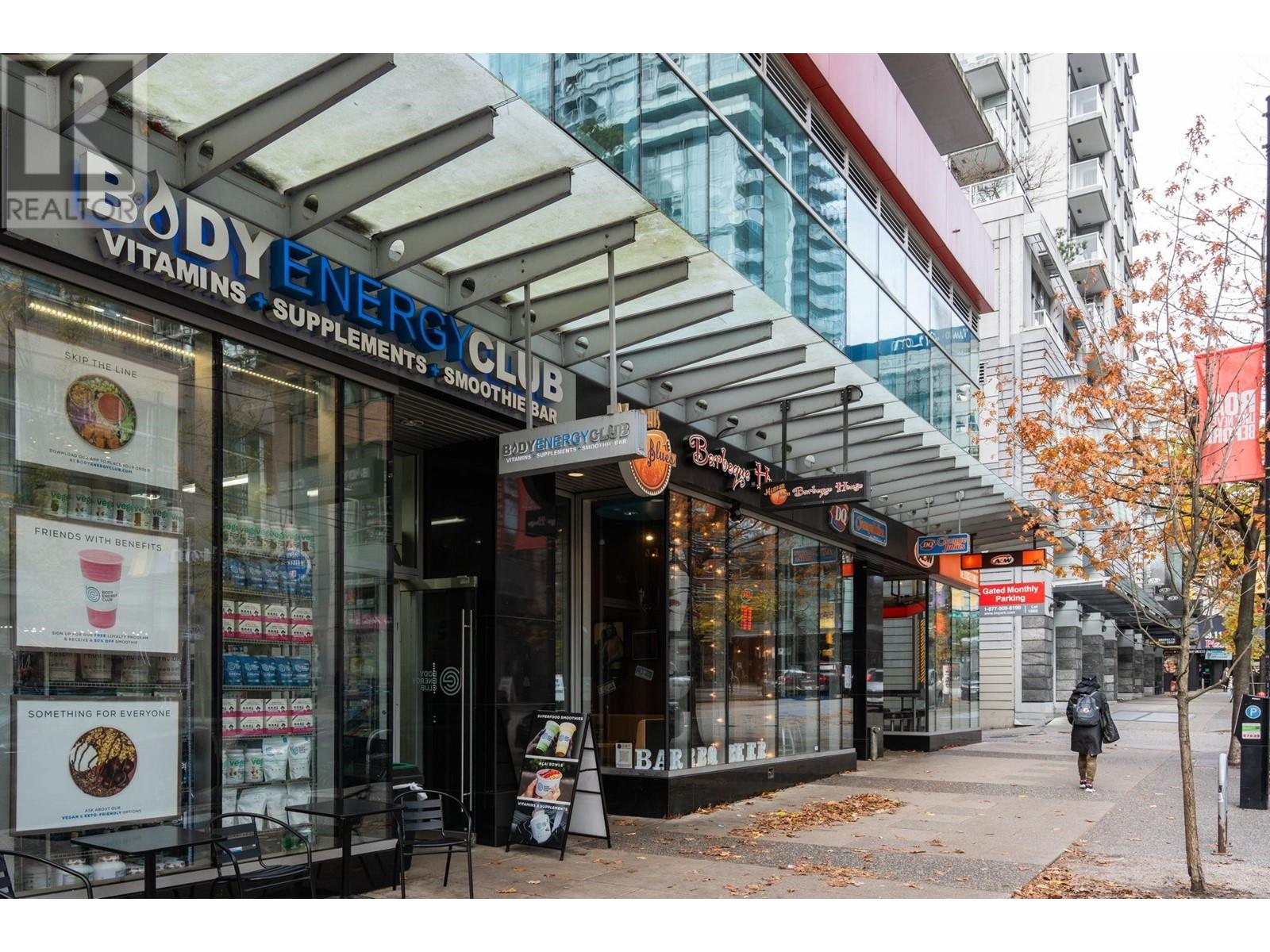 Listing Picture 25 of 33 : 705 819 HAMILTON STREET, Vancouver / 溫哥華 - 魯藝地產 Yvonne Lu Group - MLS Medallion Club Member