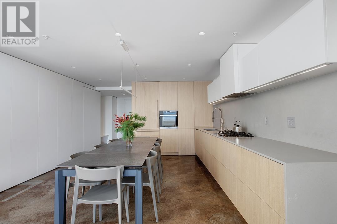 214 1220 E Pender Street, Vancouver, British Columbia  V6A 1W8 - Photo 3 - R2957863