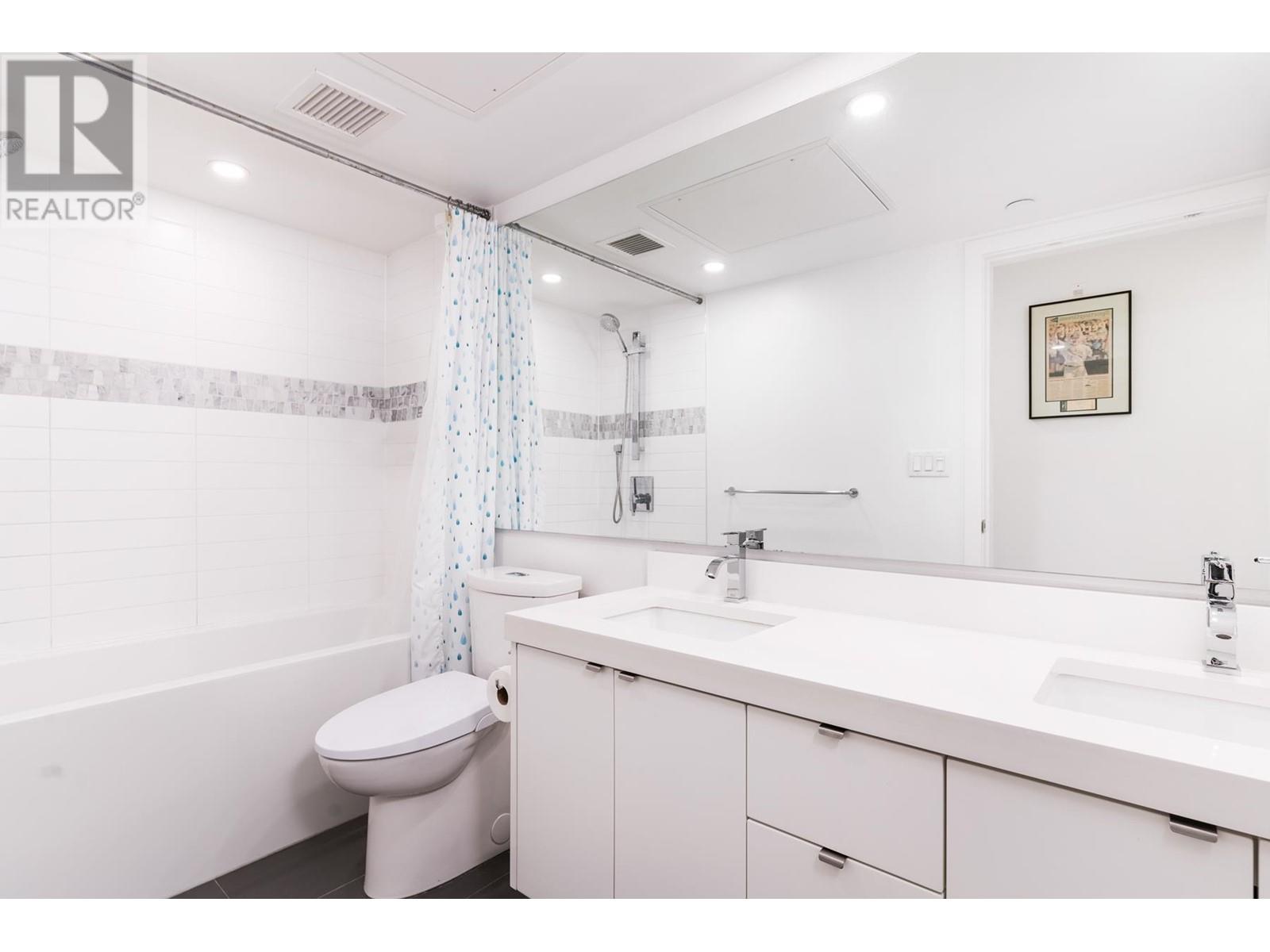 Listing Picture 20 of 25 : 101 321 E 16TH AVENUE, Vancouver / 溫哥華 - 魯藝地產 Yvonne Lu Group - MLS Medallion Club Member