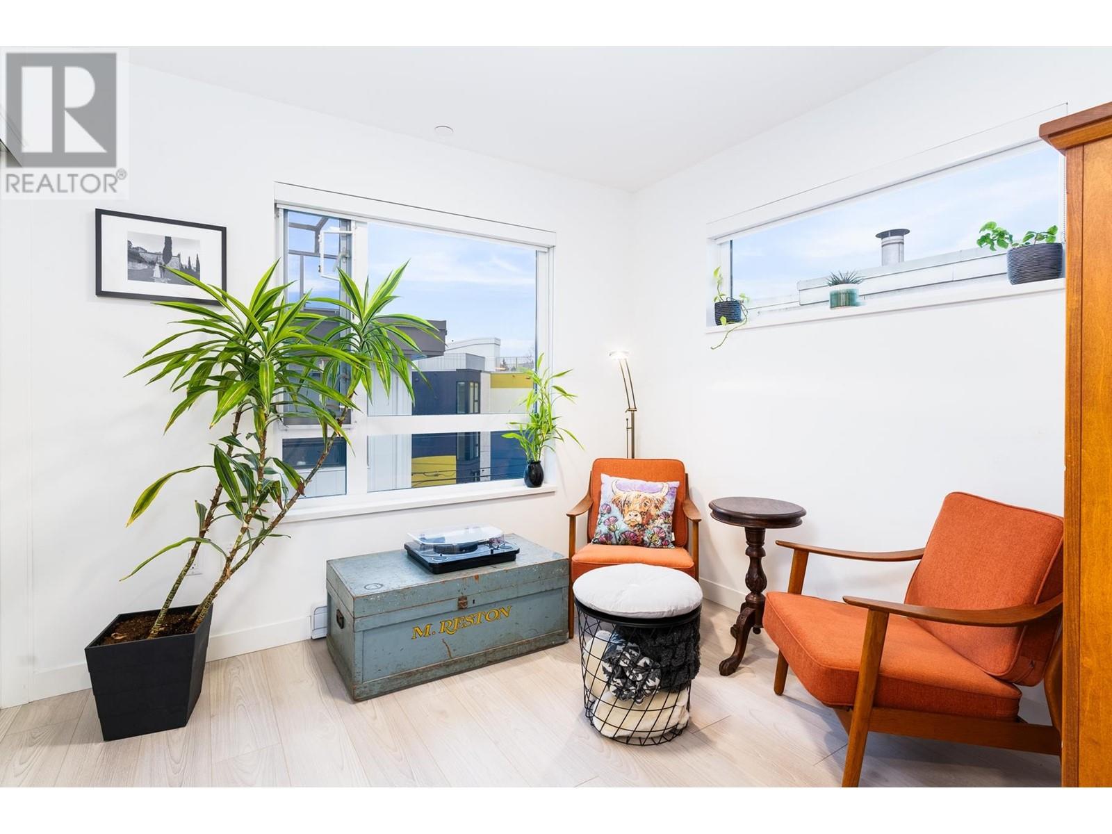 Listing Picture 21 of 25 : 101 321 E 16TH AVENUE, Vancouver / 溫哥華 - 魯藝地產 Yvonne Lu Group - MLS Medallion Club Member