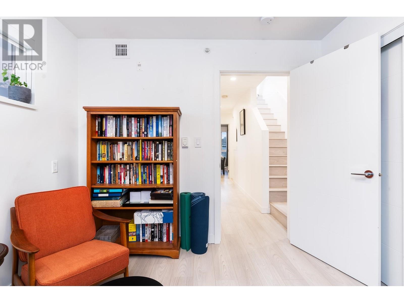 Listing Picture 22 of 25 : 101 321 E 16TH AVENUE, Vancouver / 溫哥華 - 魯藝地產 Yvonne Lu Group - MLS Medallion Club Member