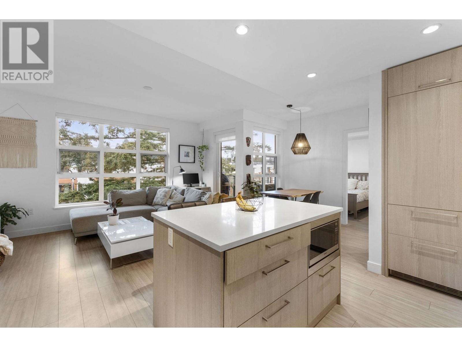 410 707 E 3rd Street, North Vancouver, British Columbia V7L 1G8 - Photo 10 - R2957897