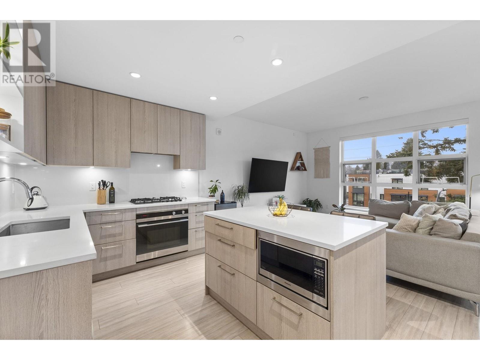 410 707 E 3rd Street, North Vancouver, British Columbia V7L 1G8 - Photo 11 - R2957897