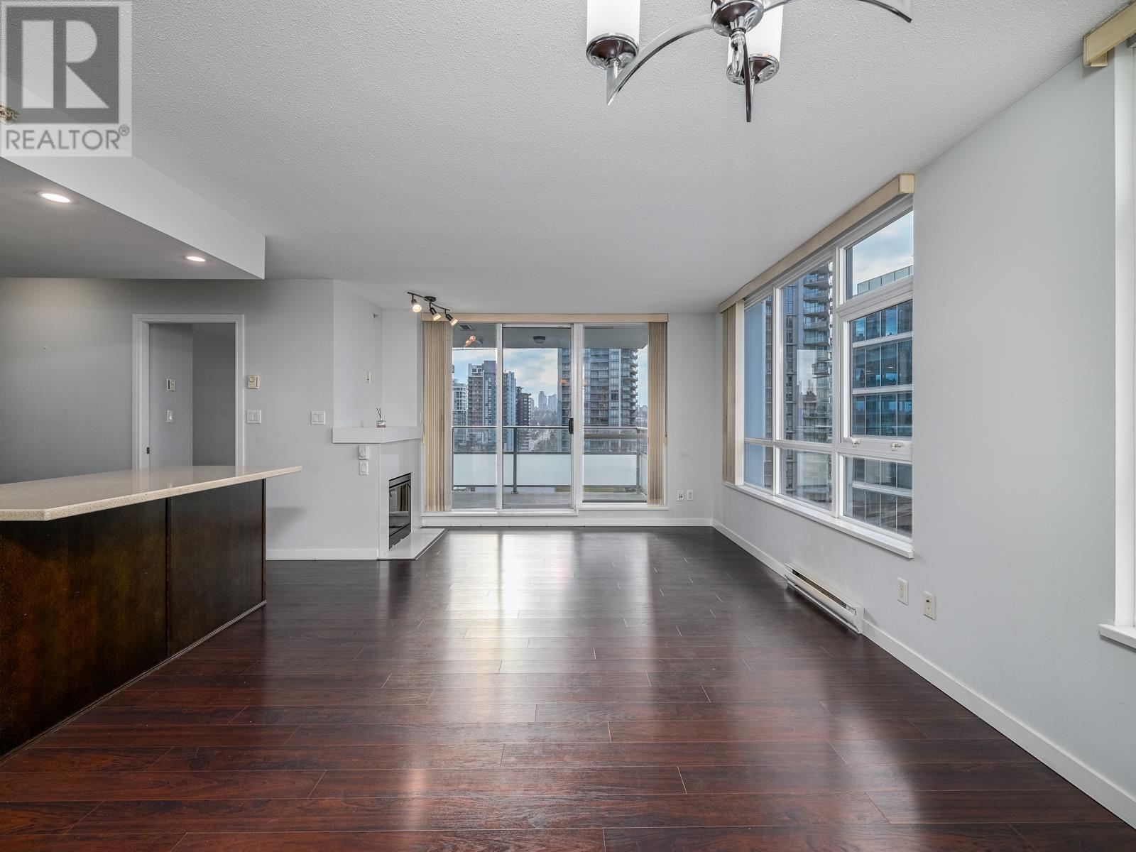 906 4400 Buchanan Street, Burnaby, British Columbia  V5C 0E3 - Photo 5 - R2957886