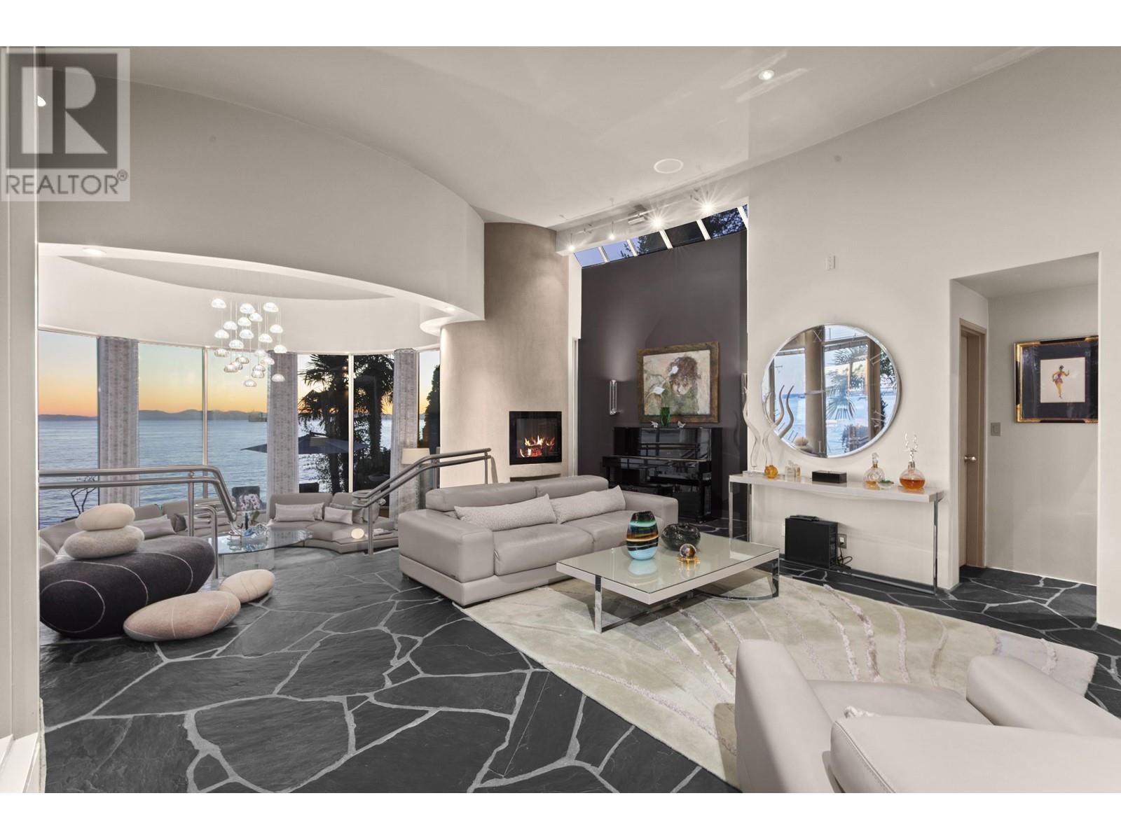 3912 Marine Drive, West Vancouver, British Columbia  V7V 1N4 - Photo 4 - R2957842