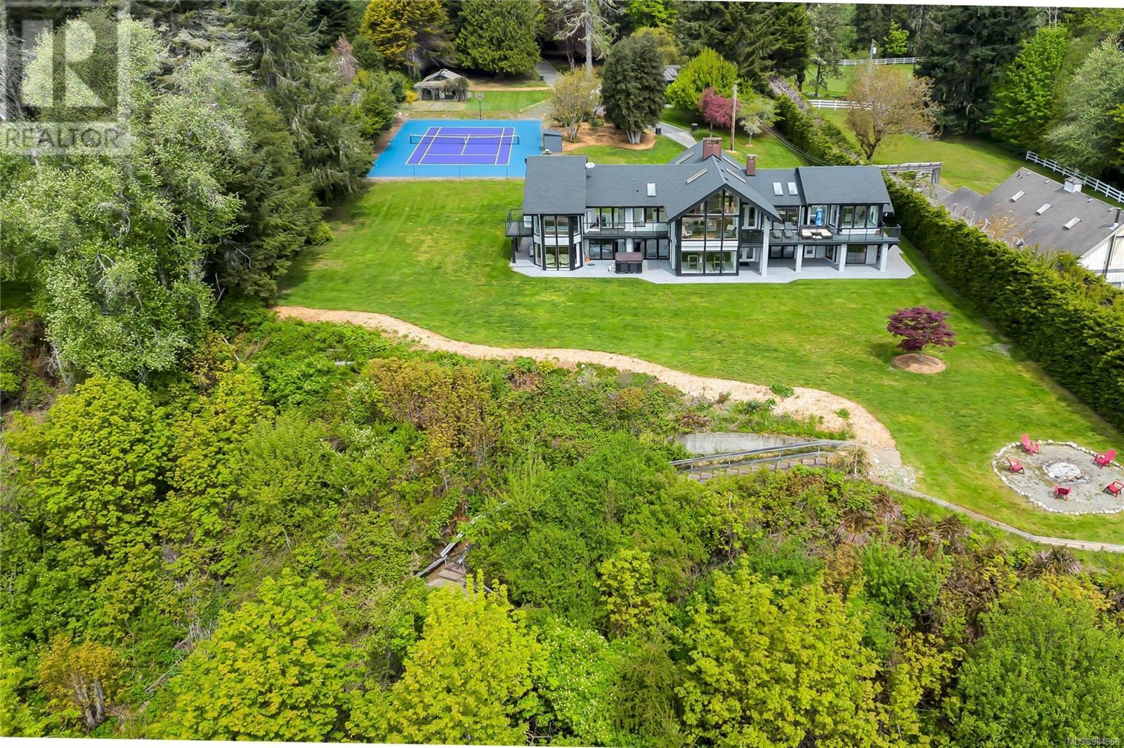9227 Invermuir Rd, sooke, British Columbia V9Z1G3