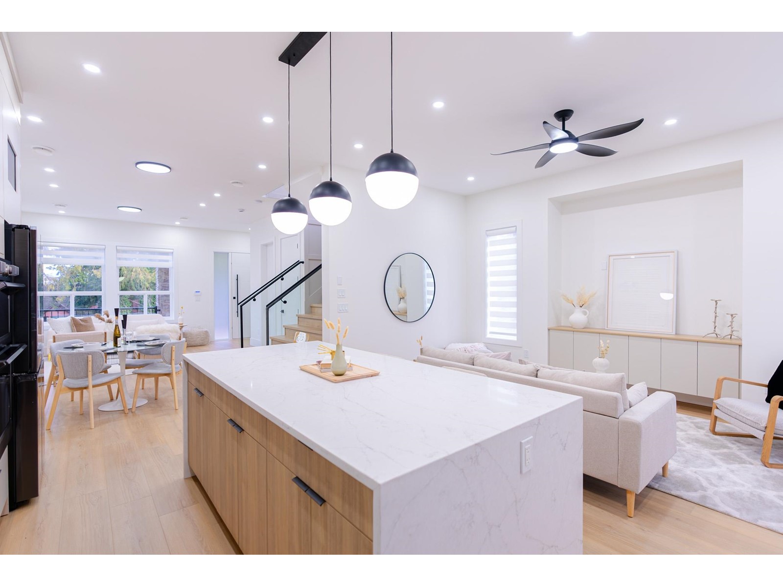 14450 60 Avenue, Surrey, British Columbia  V3S 1R3 - Photo 4 - R2957168