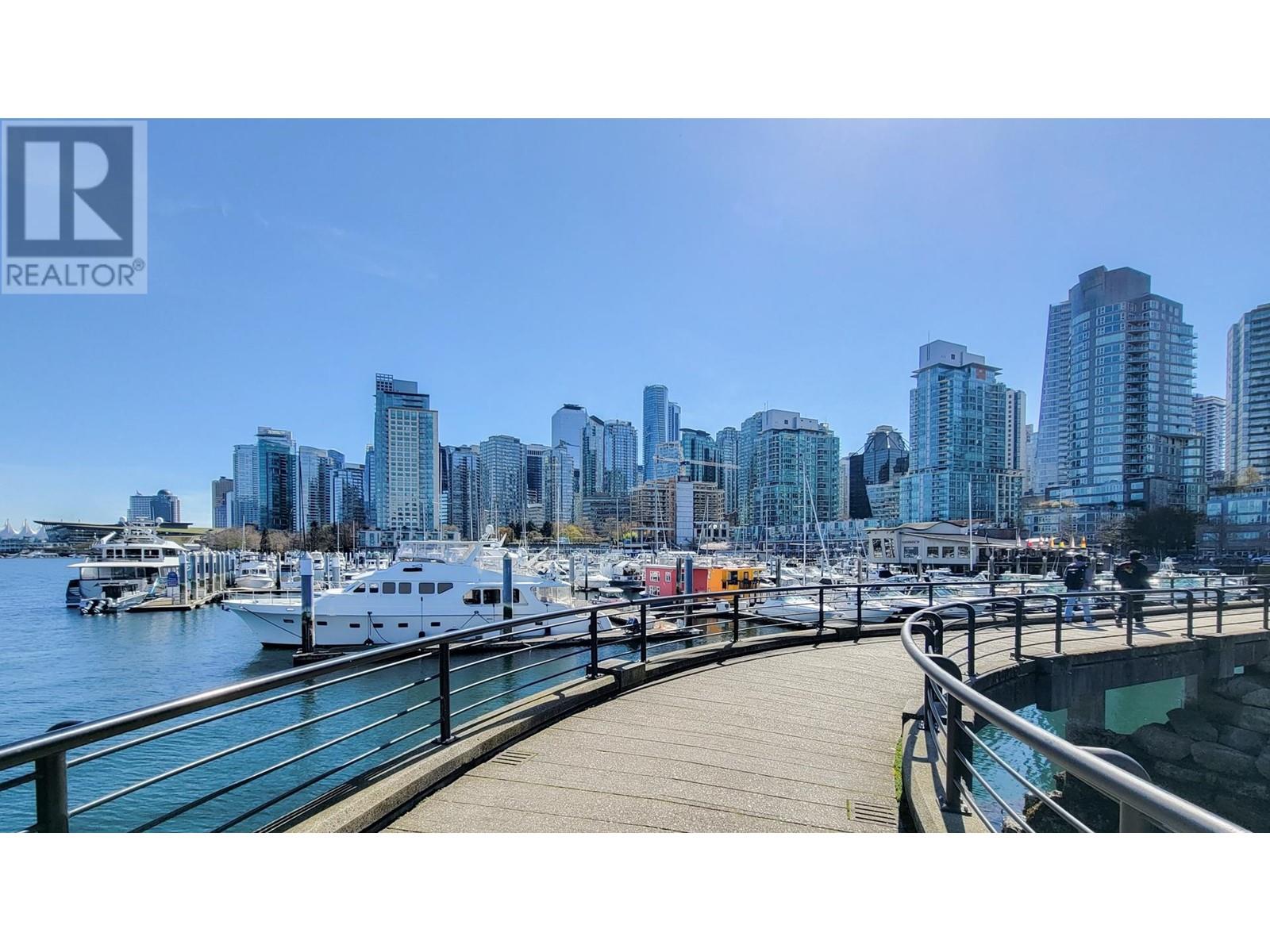 2404 620 Cardero Street, Vancouver, British Columbia  V6G 0C7 - Photo 3 - R2955867