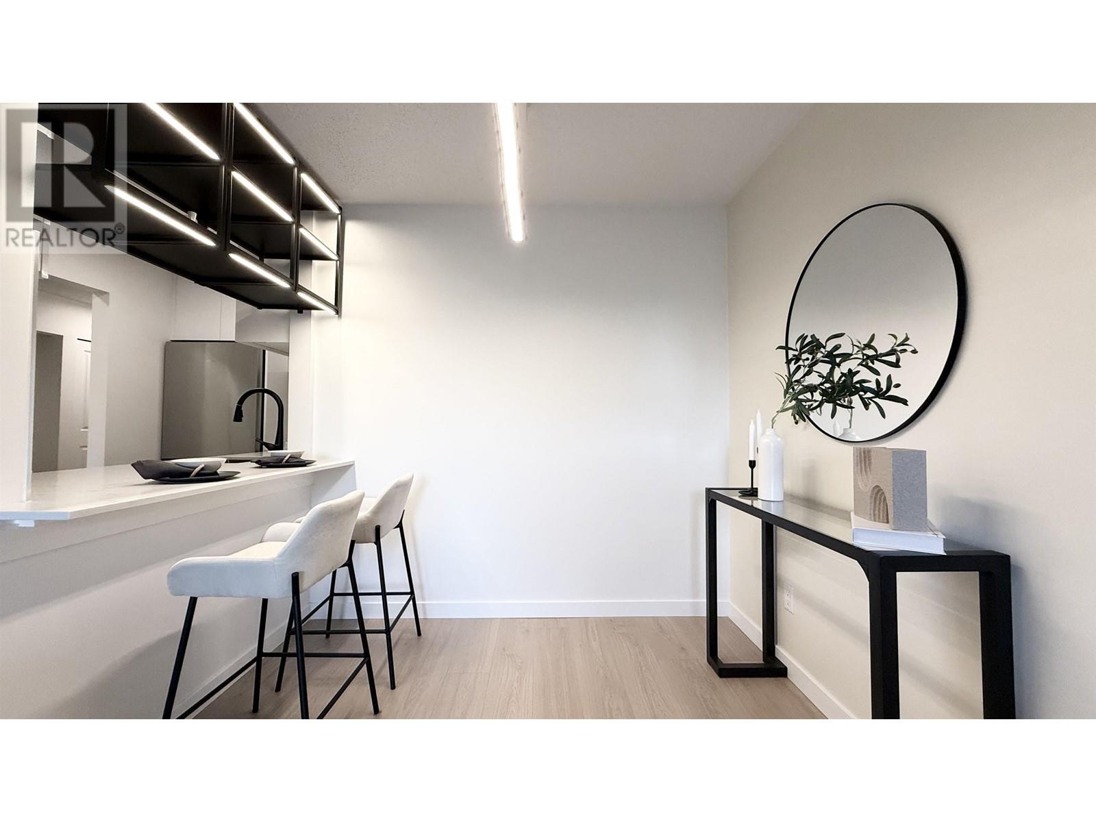 201 1990 W 6th Avenue, Vancouver, British Columbia  V6J 4V4 - Photo 10 - R2955993