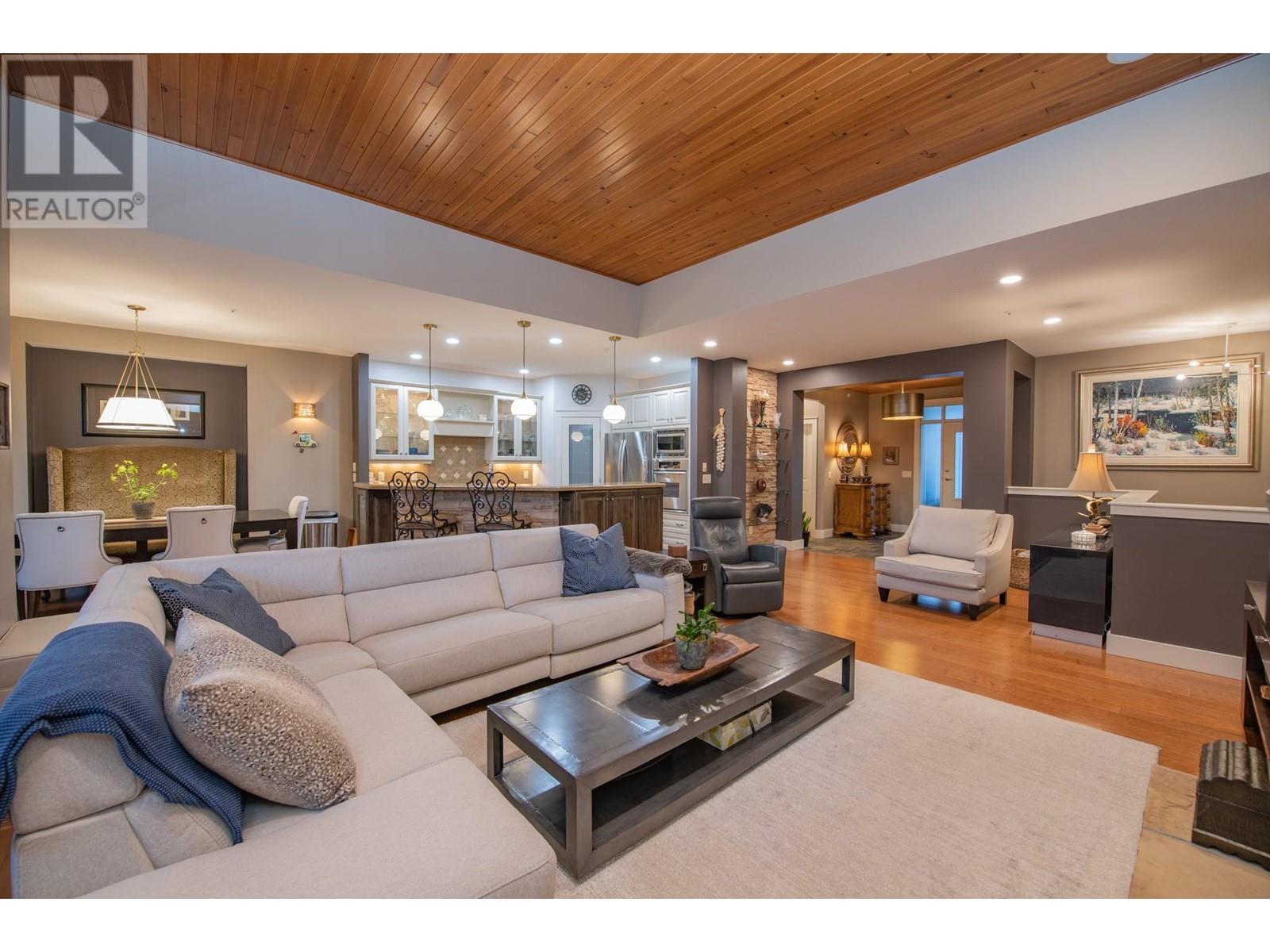 108 Mashie Crescent, Vernon, British Columbia V1H 1V8 - Photo 1 - 10331921