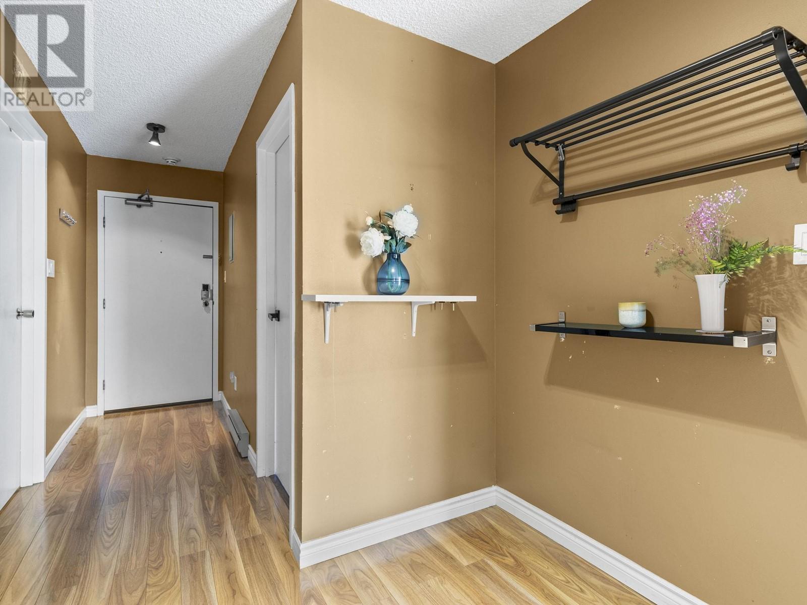 205 215 Mowat Street, New Westminster, British Columbia V3M 4B1 - Photo 11 - R2953958