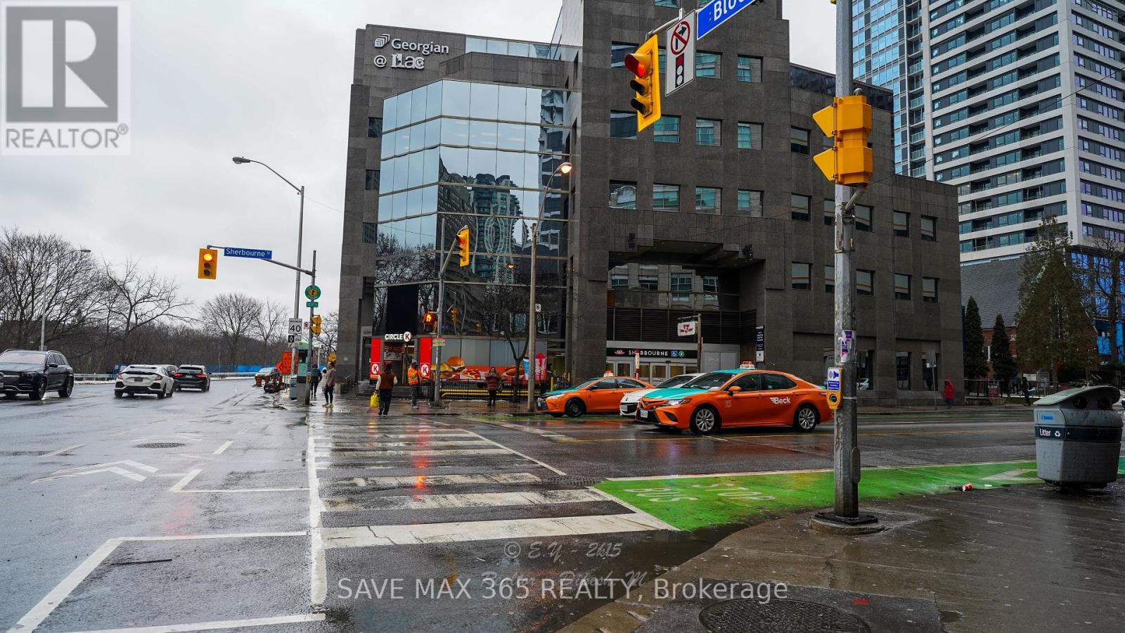 2503 - 395 Bloor Street E, Toronto, Ontario  M4W 0B4 - Photo 3 - C11932406