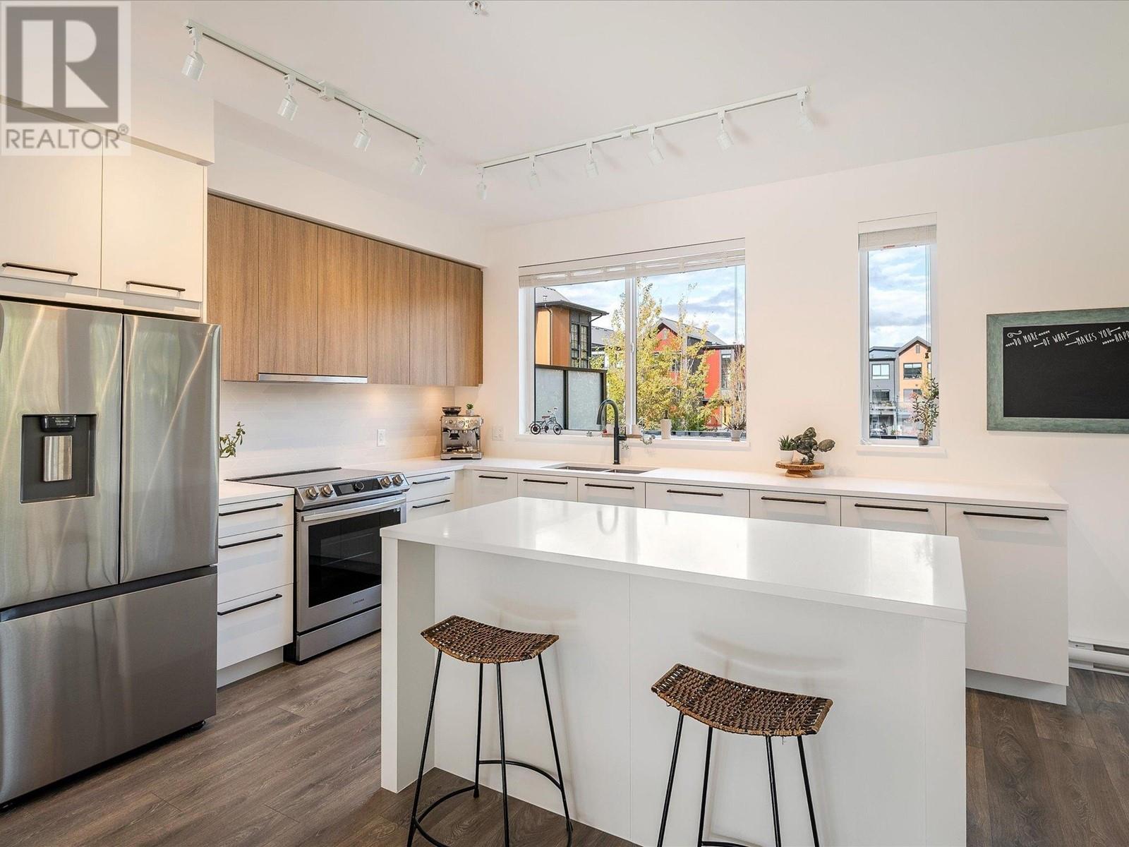 1376 Peakside Place, Squamish, British Columbia  V8B 1A8 - Photo 8 - R2957125