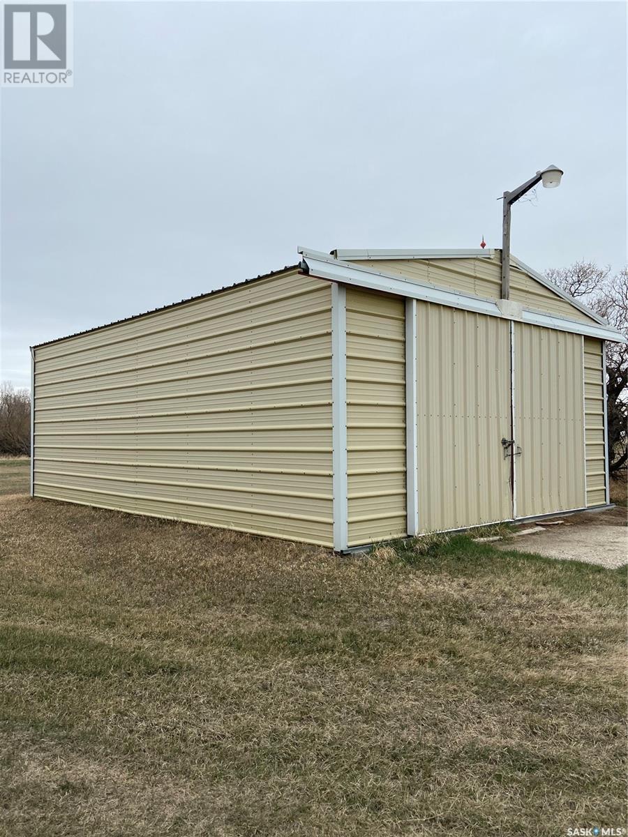 Bender Acreage, Loreburn Rm No. 254, Saskatchewan  S0H 2S0 - Photo 24 - SK993264