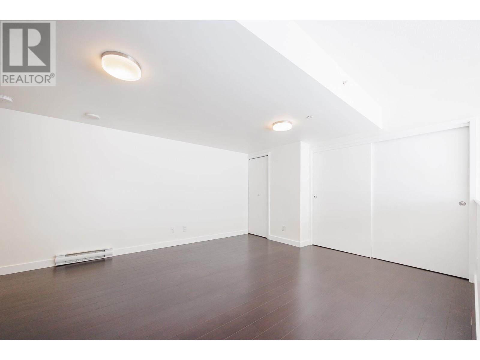 Listing Picture 17 of 26 : 103 7080 NO. 3 ROAD, Richmond / 烈治文 - 魯藝地產 Yvonne Lu Group - MLS Medallion Club Member