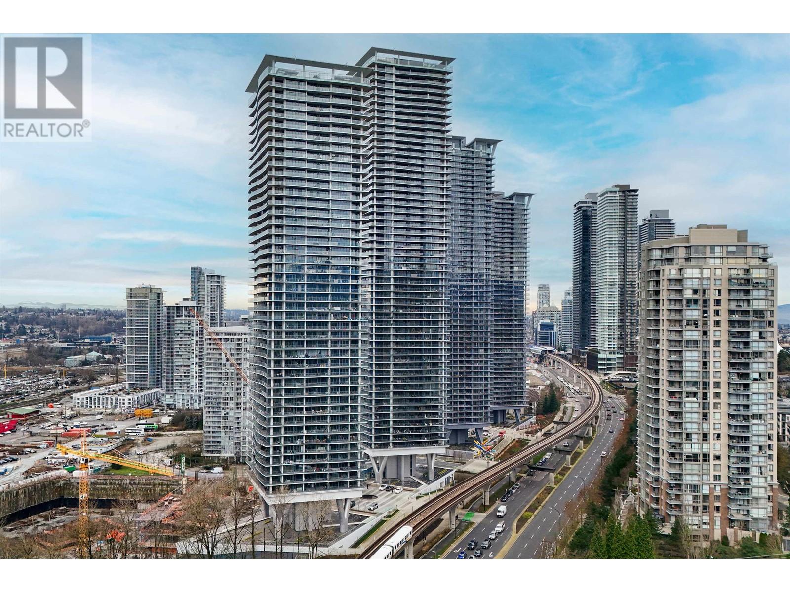 Listing Picture 22 of 23 : 3906 4890 LOUGHEED HIGHWAY, Burnaby / 本拿比 - 魯藝地產 Yvonne Lu Group - MLS Medallion Club Member