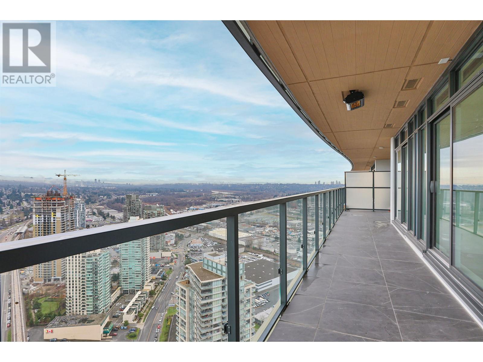 Listing Picture 21 of 23 : 3906 4890 LOUGHEED HIGHWAY, Burnaby / 本拿比 - 魯藝地產 Yvonne Lu Group - MLS Medallion Club Member