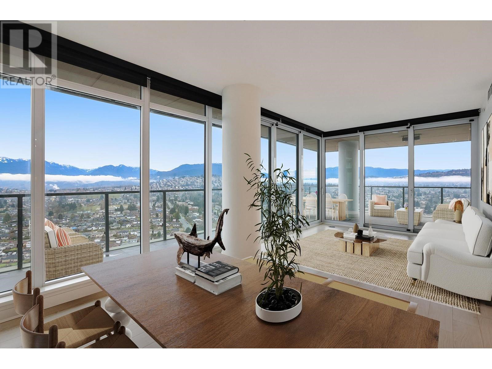 Listing Picture 2 of 23 : 3906 4890 LOUGHEED HIGHWAY, Burnaby / 本拿比 - 魯藝地產 Yvonne Lu Group - MLS Medallion Club Member