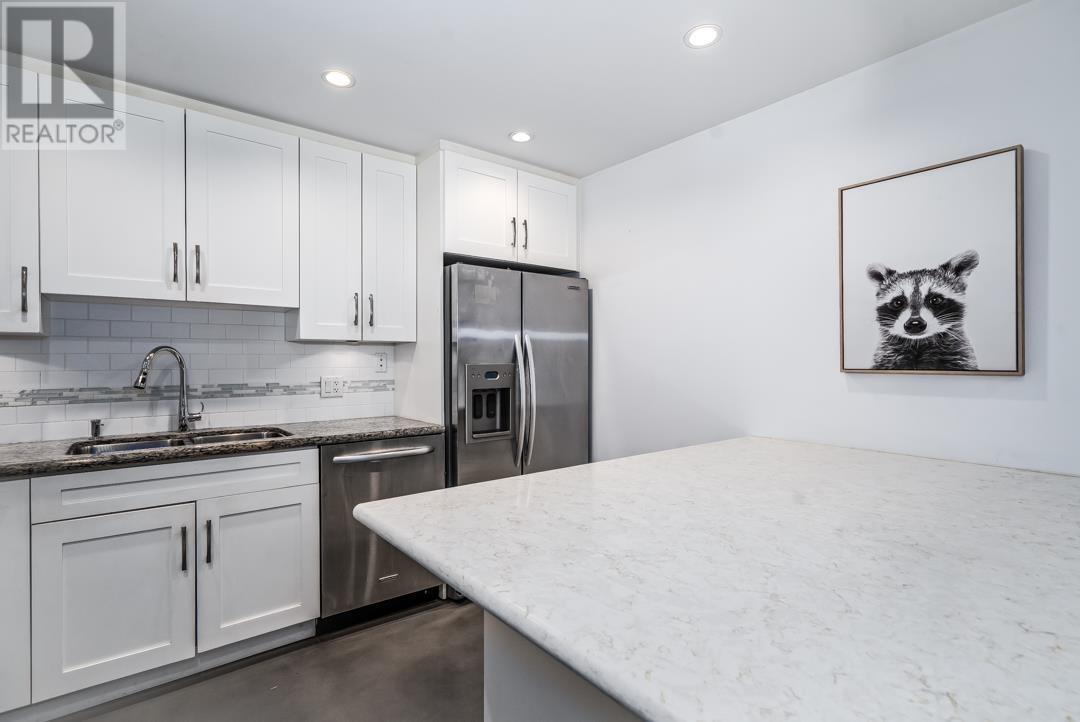 1 2437 W 1st Avenue, Vancouver, British Columbia  V6K 1G5 - Photo 13 - R2957912