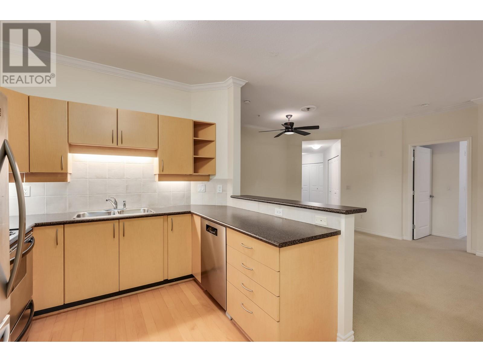 207 3151 Connaught Crescent, North Vancouver, British Columbia V7R 4X6 - Photo 10 - R2957915