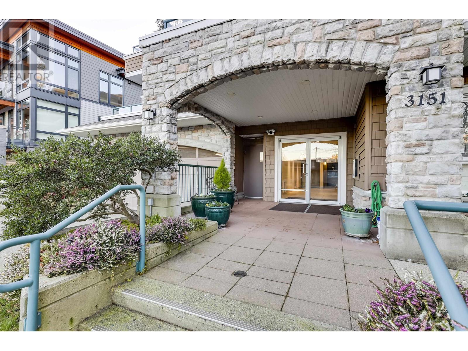 207 3151 Connaught Crescent, North Vancouver, British Columbia V7R 4X6 - Photo 2 - R2957915