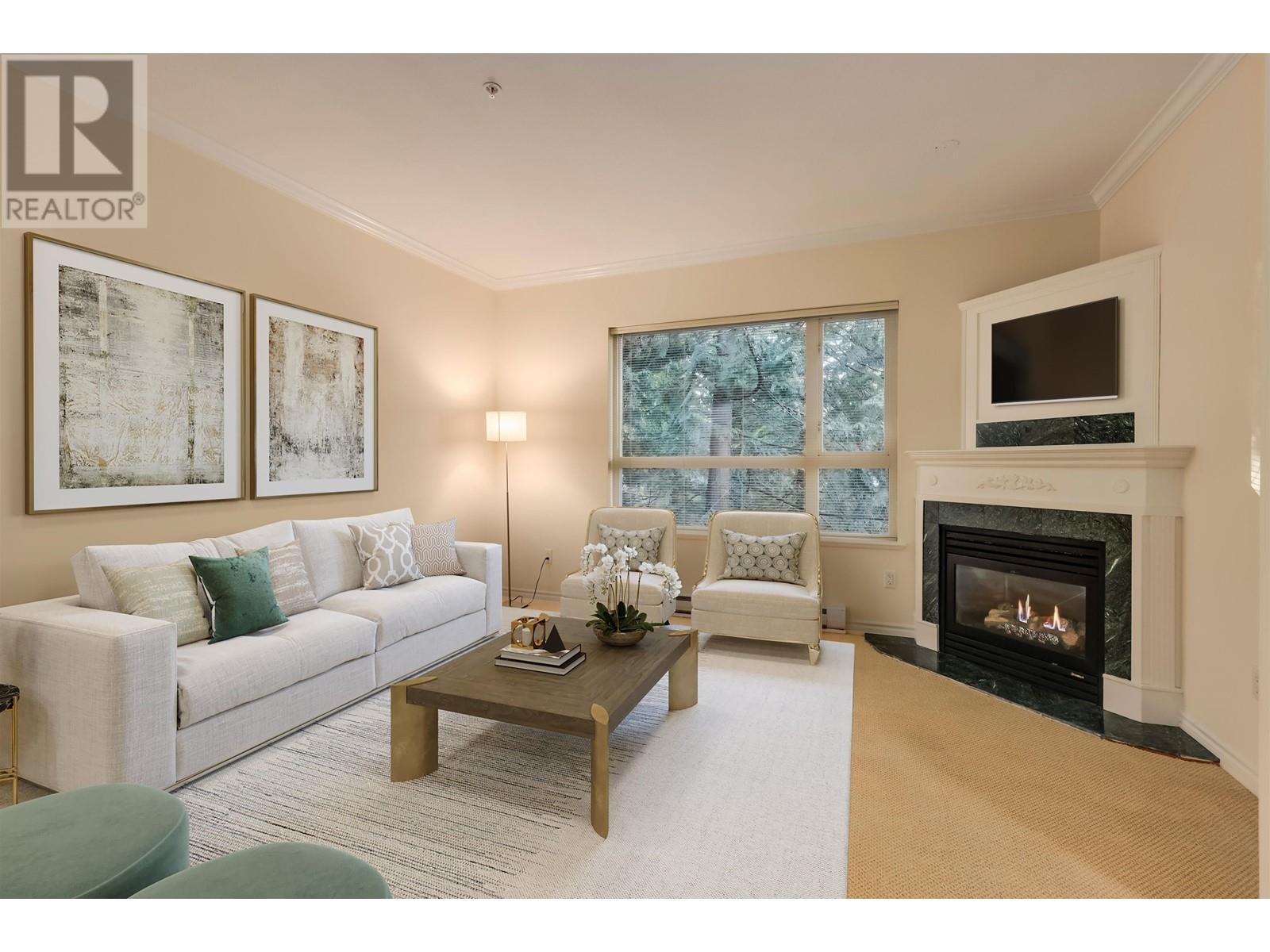 207 3151 Connaught Crescent, North Vancouver, British Columbia V7R 4X6 - Photo 3 - R2957915