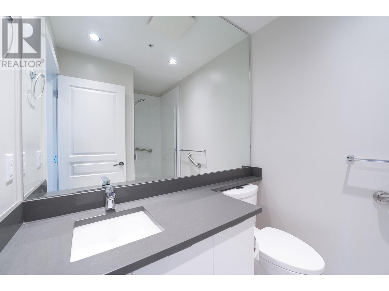Listing Picture 13 of 28 : 405 9311 ALEXANDRA ROAD, Richmond / 烈治文 - 魯藝地產 Yvonne Lu Group - MLS Medallion Club Member