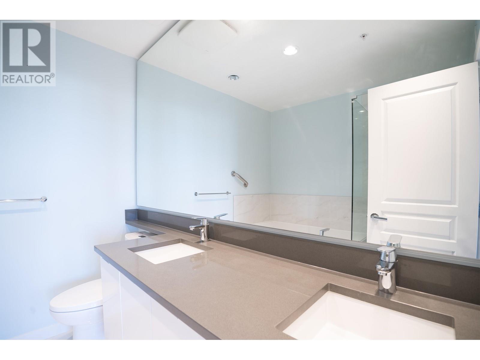 Listing Picture 18 of 28 : 405 9311 ALEXANDRA ROAD, Richmond / 烈治文 - 魯藝地產 Yvonne Lu Group - MLS Medallion Club Member