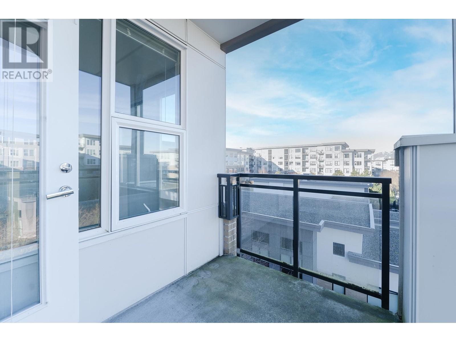 Listing Picture 19 of 28 : 405 9311 ALEXANDRA ROAD, Richmond / 烈治文 - 魯藝地產 Yvonne Lu Group - MLS Medallion Club Member
