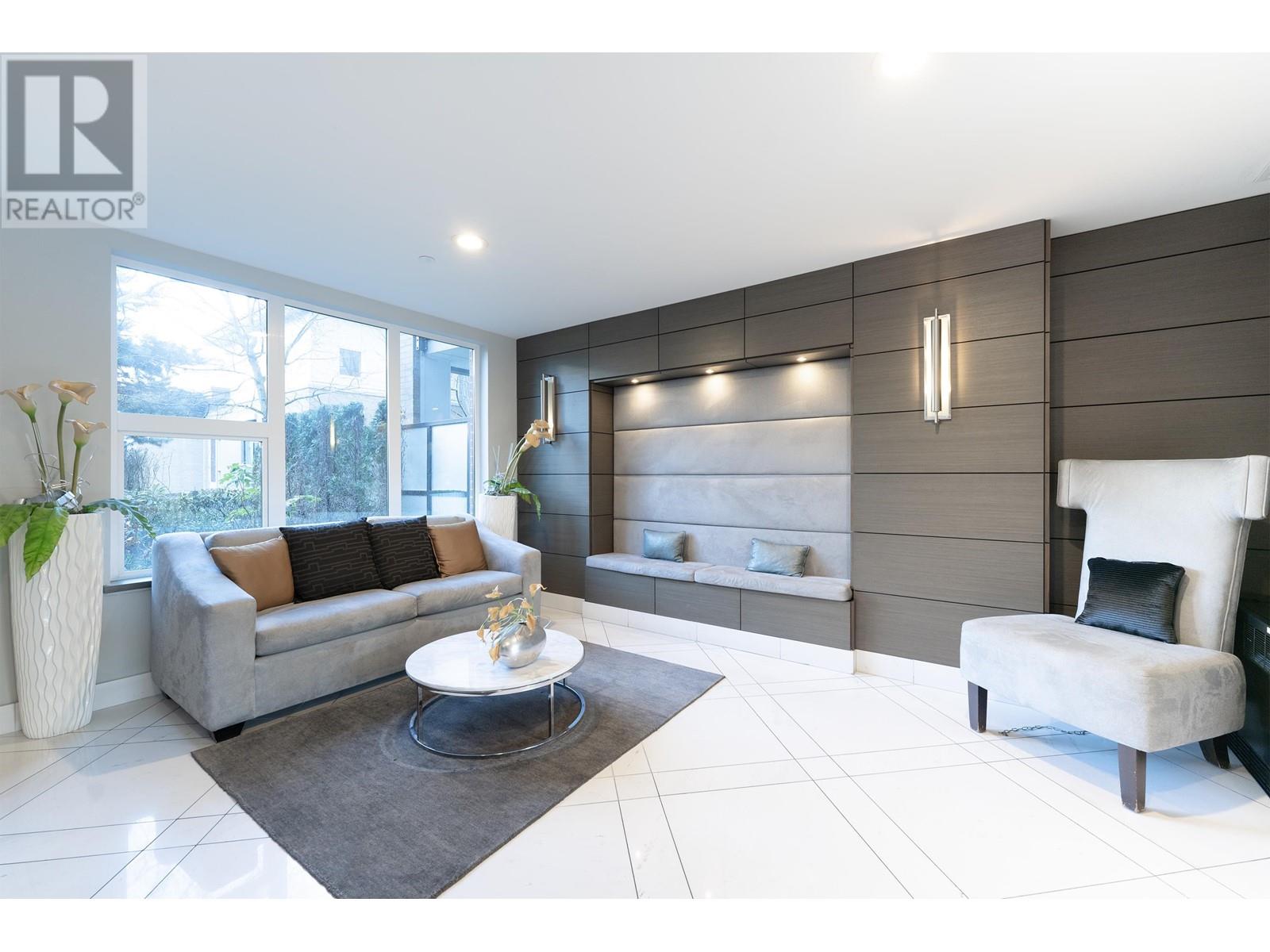 Listing Picture 20 of 28 : 405 9311 ALEXANDRA ROAD, Richmond / 烈治文 - 魯藝地產 Yvonne Lu Group - MLS Medallion Club Member