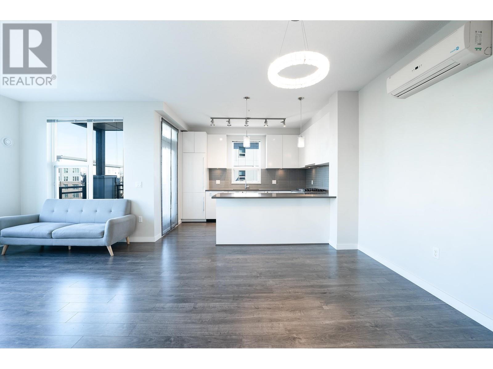 Listing Picture 8 of 28 : 405 9311 ALEXANDRA ROAD, Richmond / 烈治文 - 魯藝地產 Yvonne Lu Group - MLS Medallion Club Member