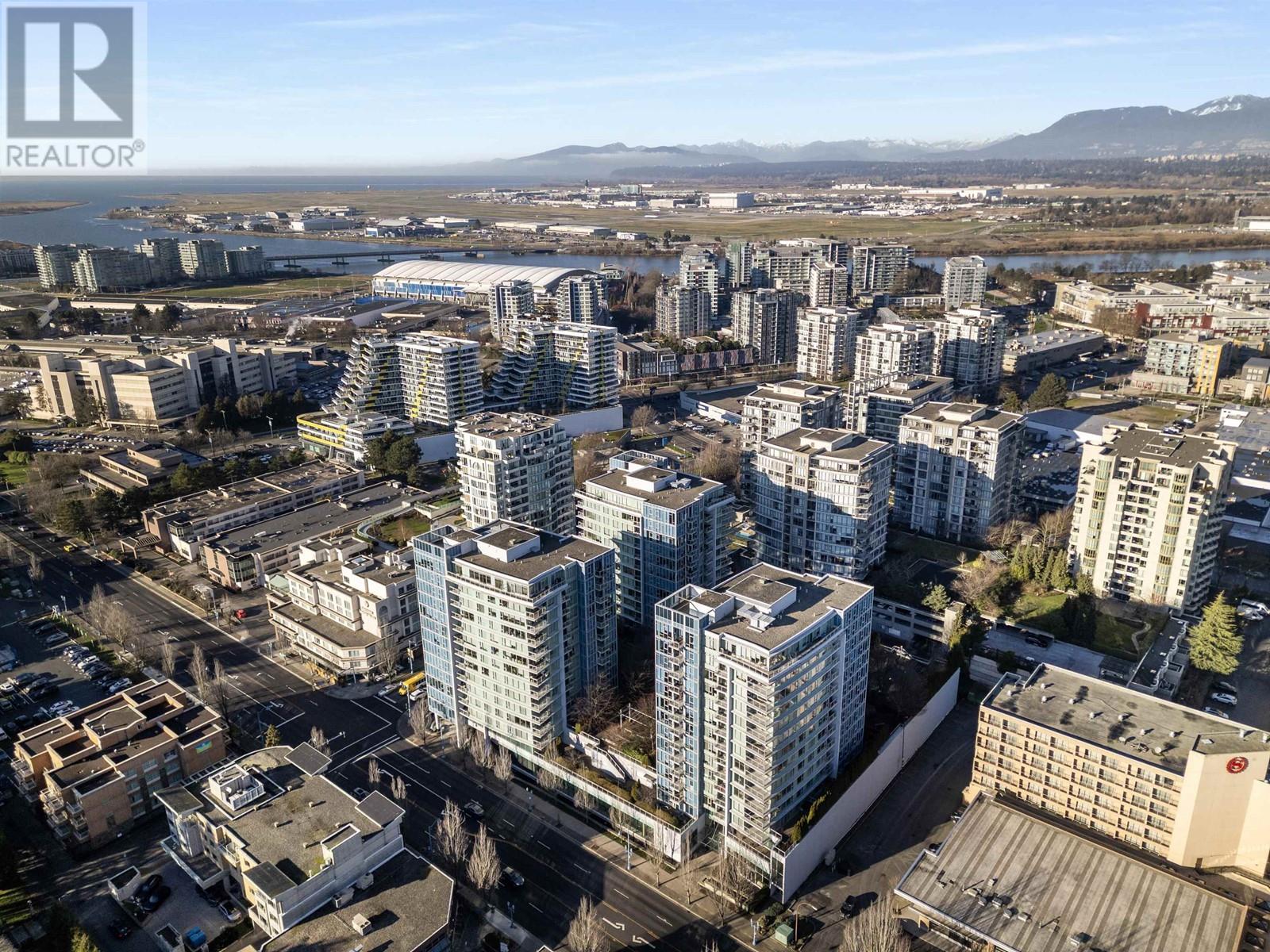 Listing Picture 18 of 20 : 805 5900 ALDERBRIDGE WAY, Richmond / 烈治文 - 魯藝地產 Yvonne Lu Group - MLS Medallion Club Member