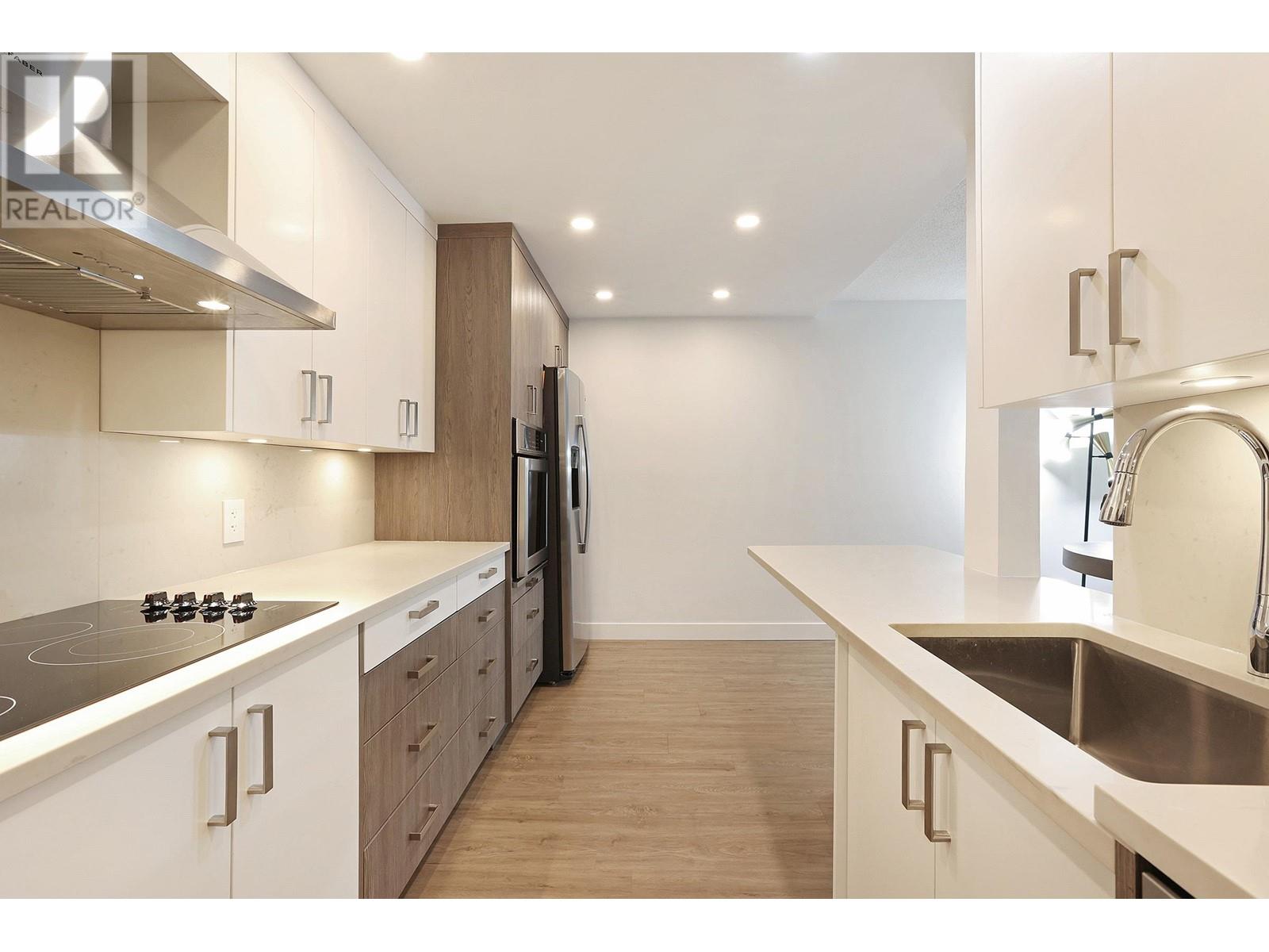 108 2770 Burrard Street, Vancouver, British Columbia  V6J 3J8 - Photo 11 - R2957924