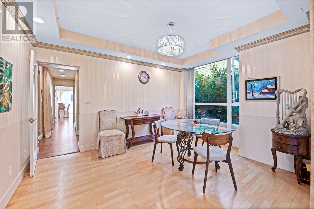 Listing Picture 11 of 40 : 3 2838 BIRCH STREET, Vancouver / 溫哥華 - 魯藝地產 Yvonne Lu Group - MLS Medallion Club Member