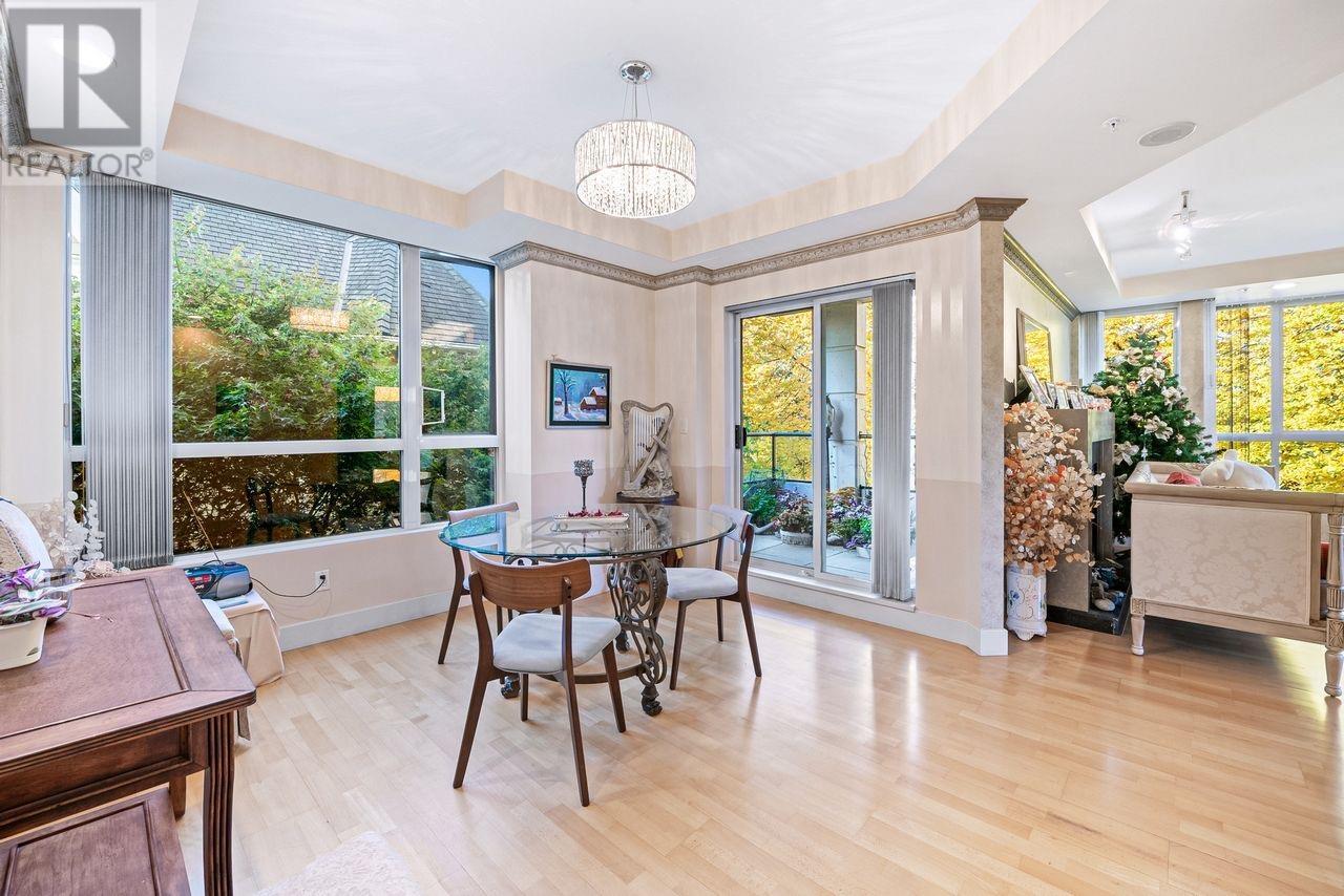 Listing Picture 12 of 40 : 3 2838 BIRCH STREET, Vancouver / 溫哥華 - 魯藝地產 Yvonne Lu Group - MLS Medallion Club Member