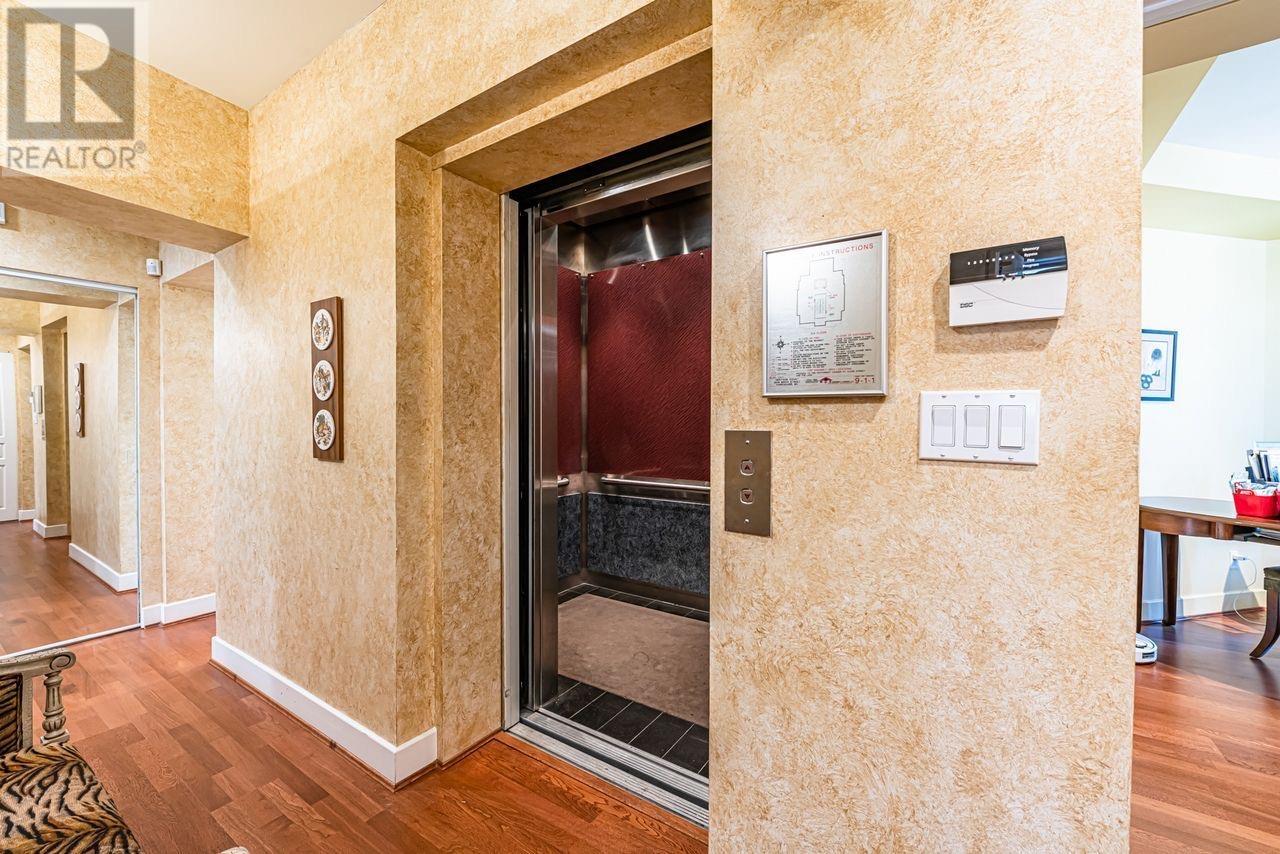 Listing Picture 38 of 40 : 3 2838 BIRCH STREET, Vancouver / 溫哥華 - 魯藝地產 Yvonne Lu Group - MLS Medallion Club Member